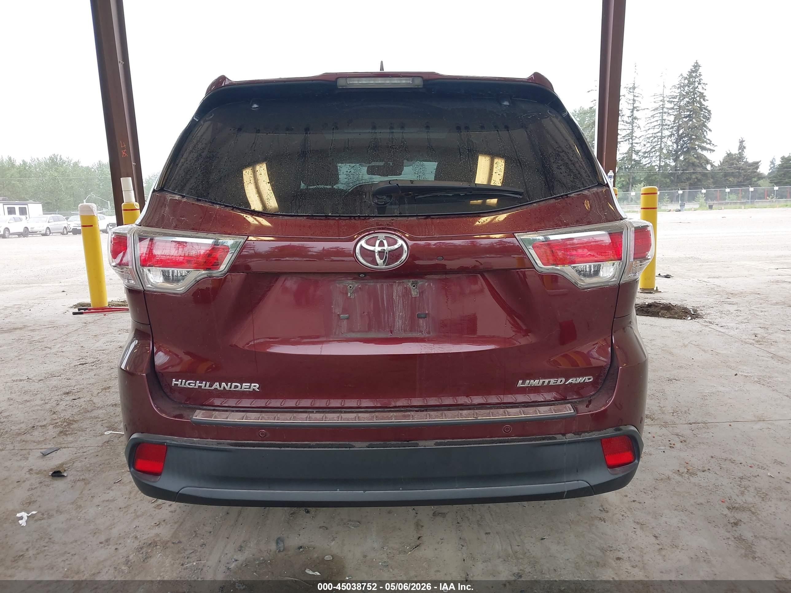 2015 Toyota Highlander Limited Platinum V6 Красный vin: 5TDDKRFH4FS097531