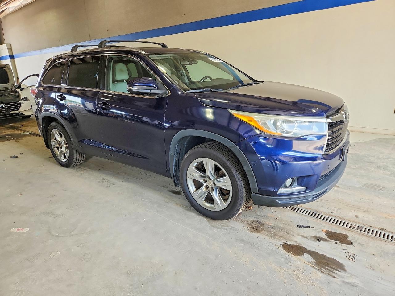 2015 Toyota Highlander Limited Platinum Blue vin: 5TDDKRFH4FS151653