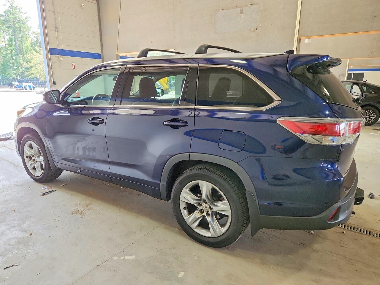 2015 Toyota Highlander Limited Platinum Blue vin: 5TDDKRFH4FS151653