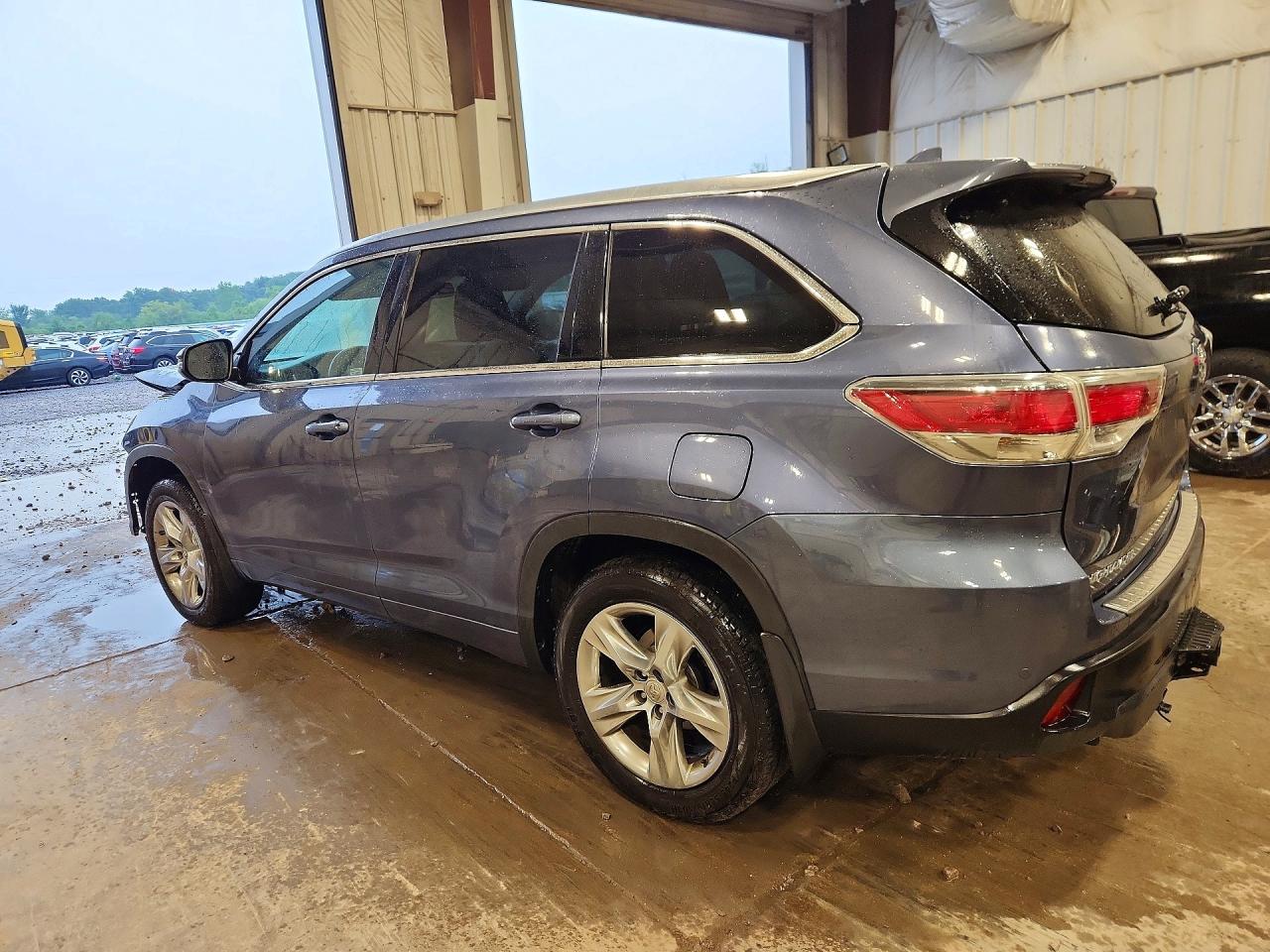2015 Toyota Highlander Limited Blue vin: 5TDDKRFH5FS076395