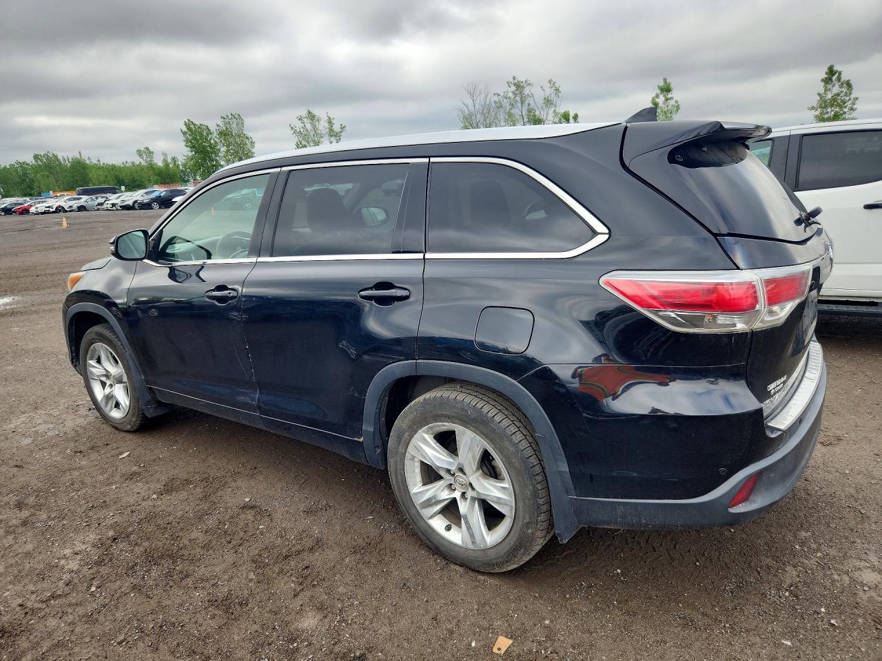 2015 Toyota Highlander Limited Черный vin: 5TDDKRFH5FS088420