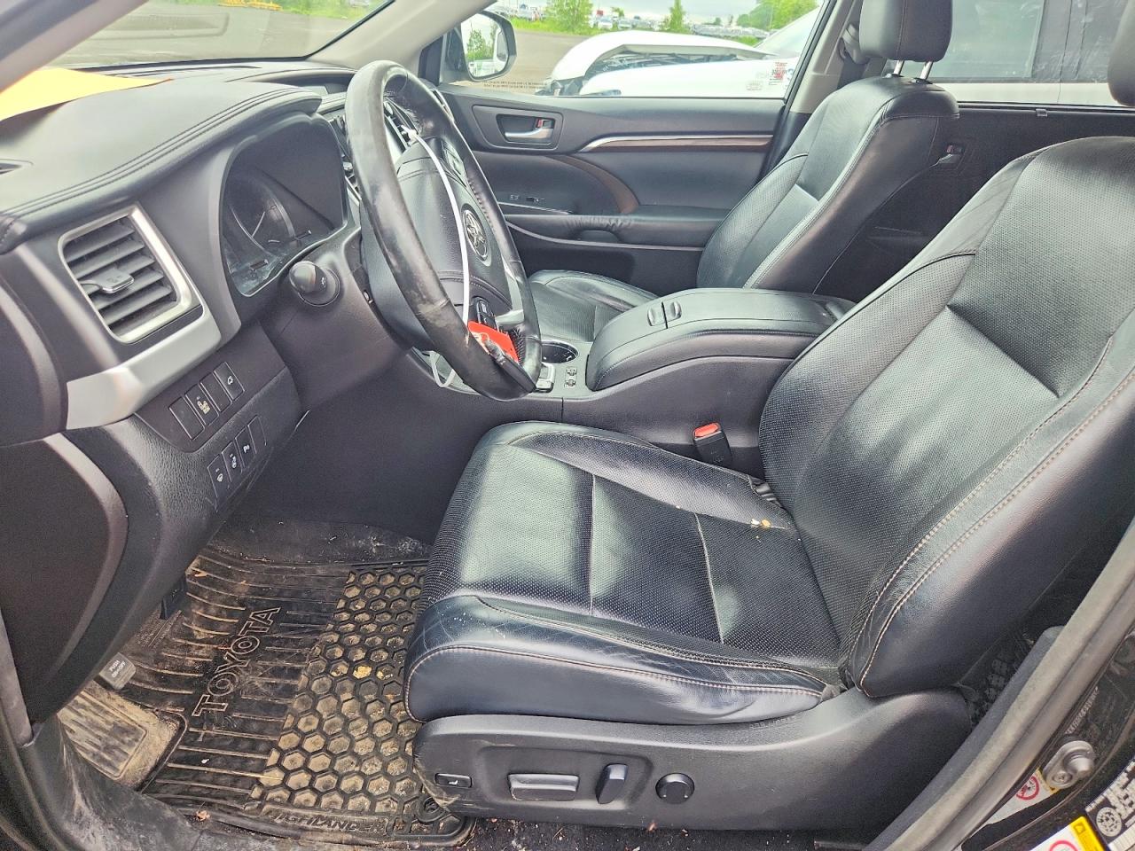 2015 Toyota Highlander Limited Черный vin: 5TDDKRFH5FS088420