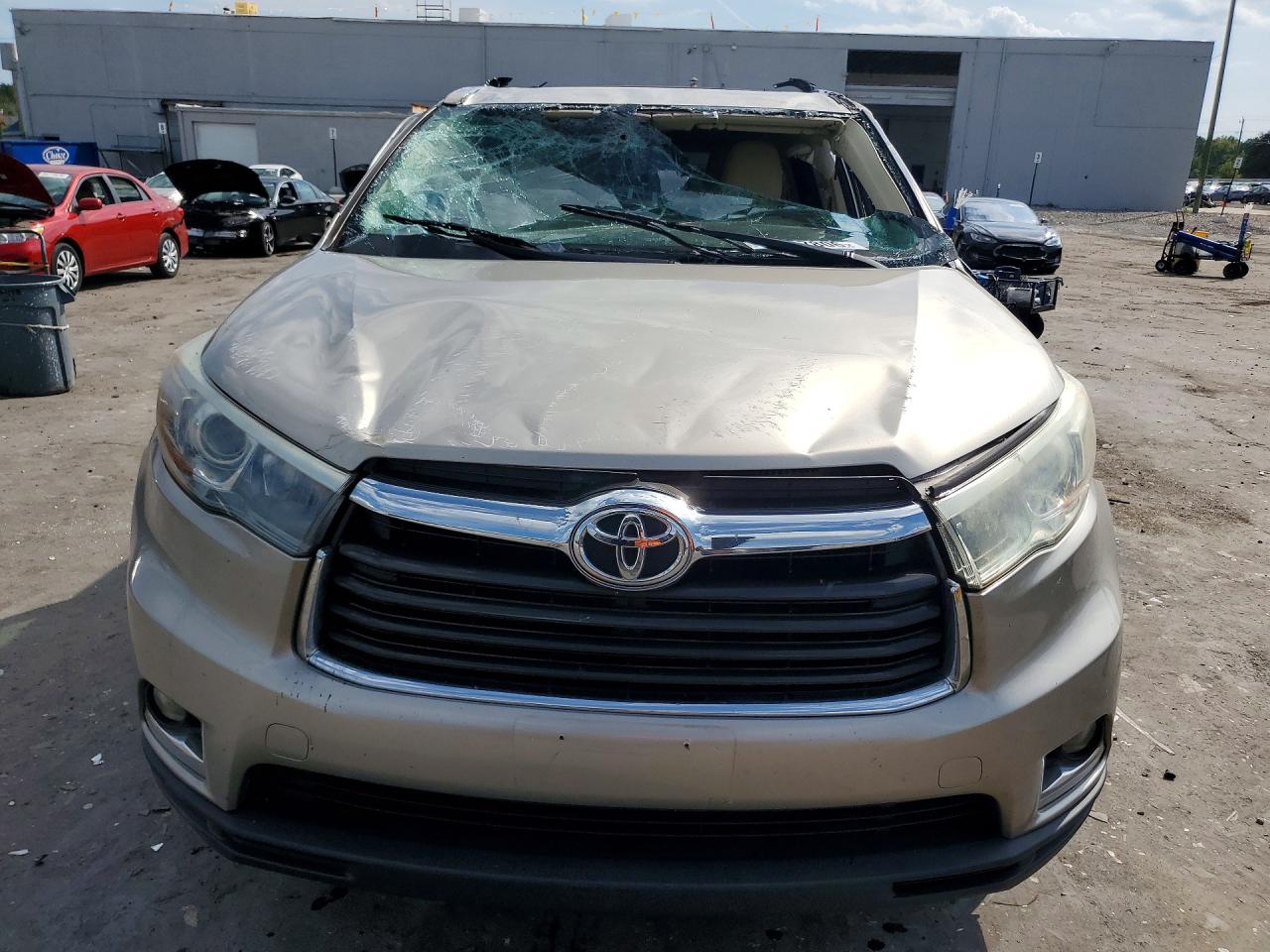 2015 Toyota Highlander Limited Beige vin: 5TDDKRFH5FS092998