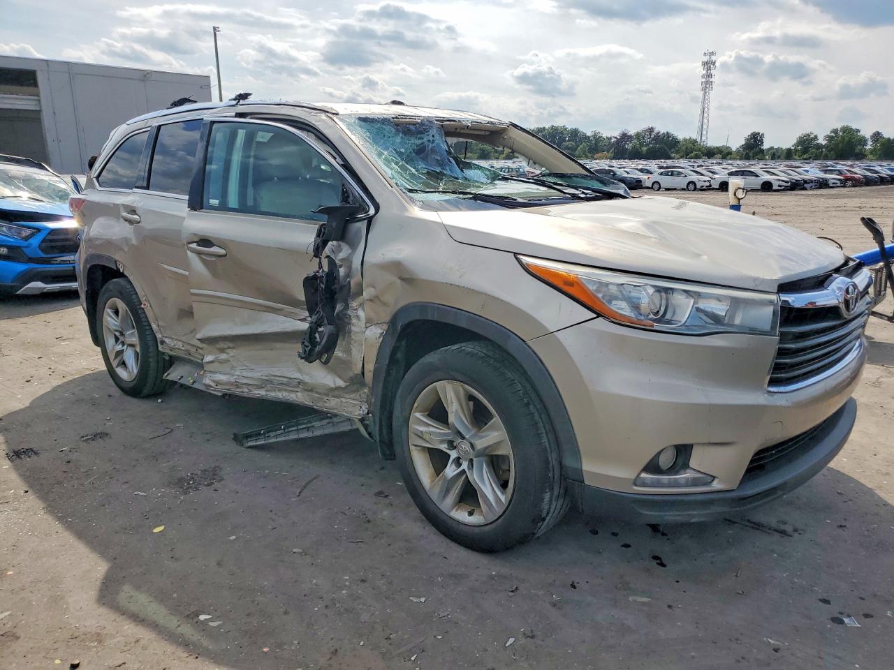2015 Toyota Highlander Limited Beige vin: 5TDDKRFH5FS092998