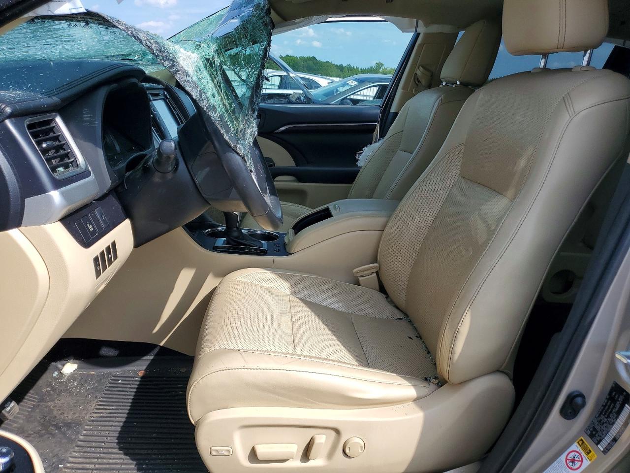2015 Toyota Highlander Limited Beige vin: 5TDDKRFH5FS092998