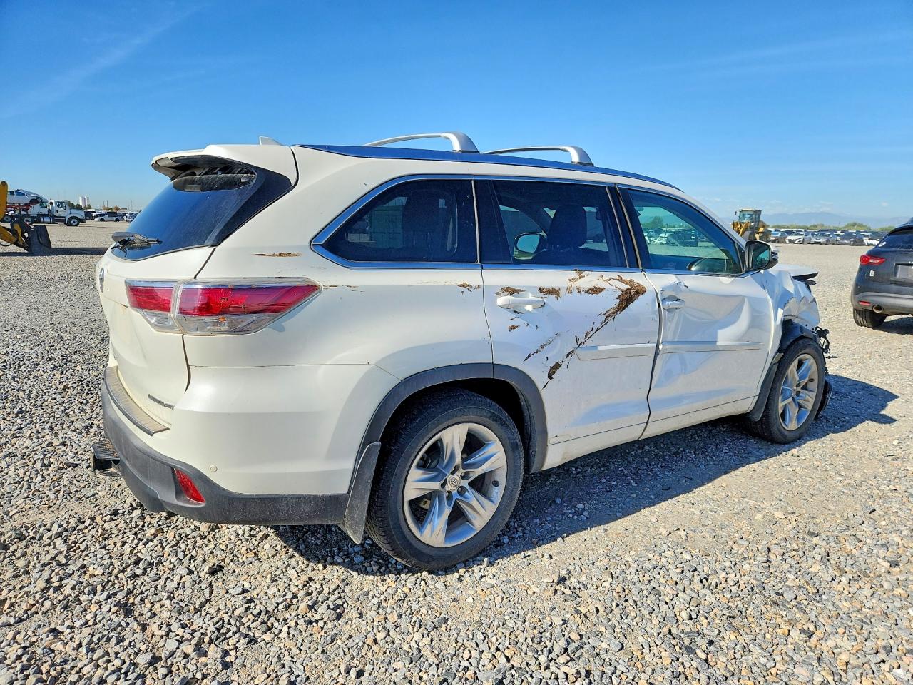 2015 Toyota Highlander Limited Platinum White vin: 5TDDKRFH5FS100789