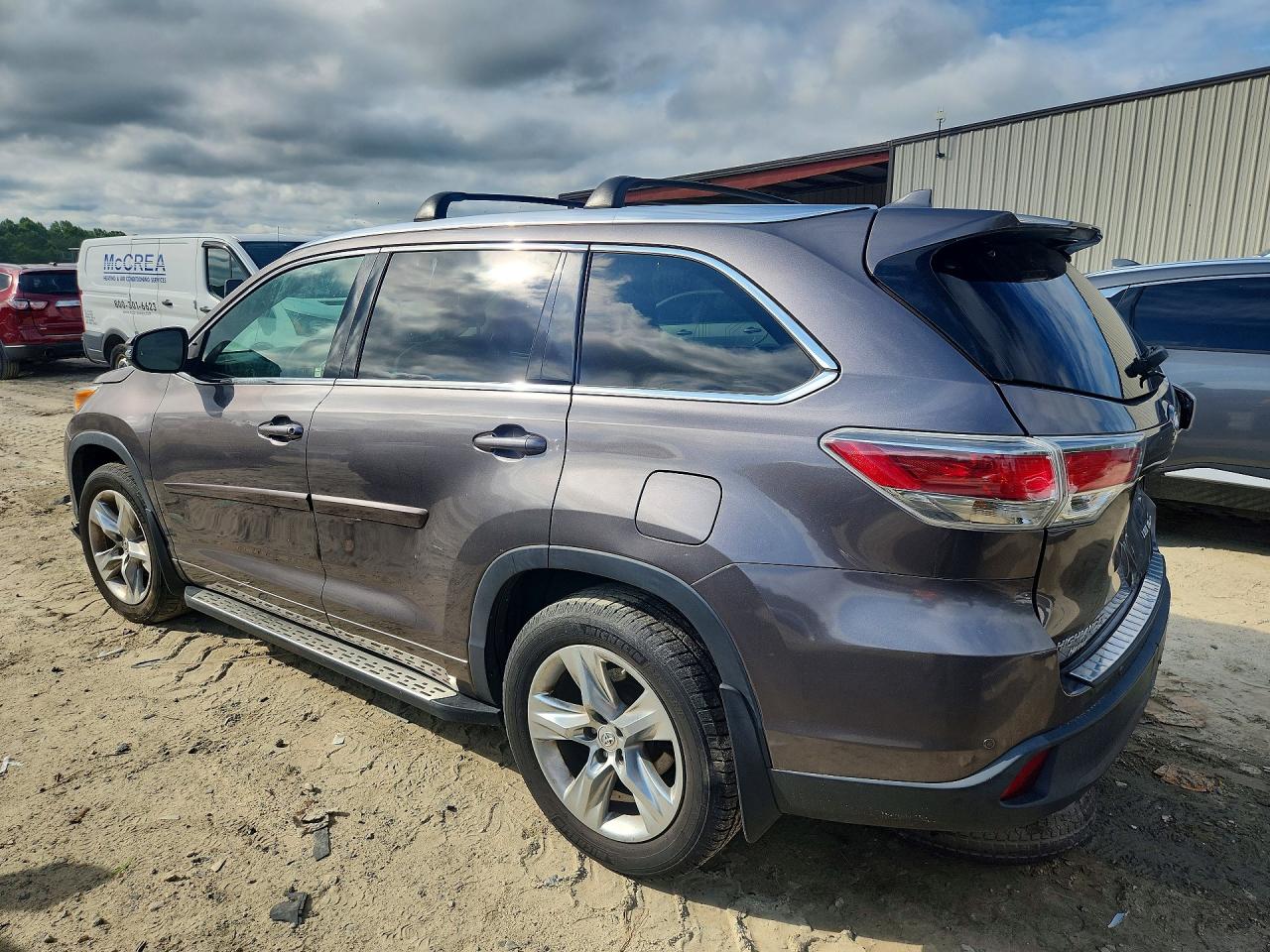 2015 Toyota Highlander Limited Brown vin: 5TDDKRFH5FS117057