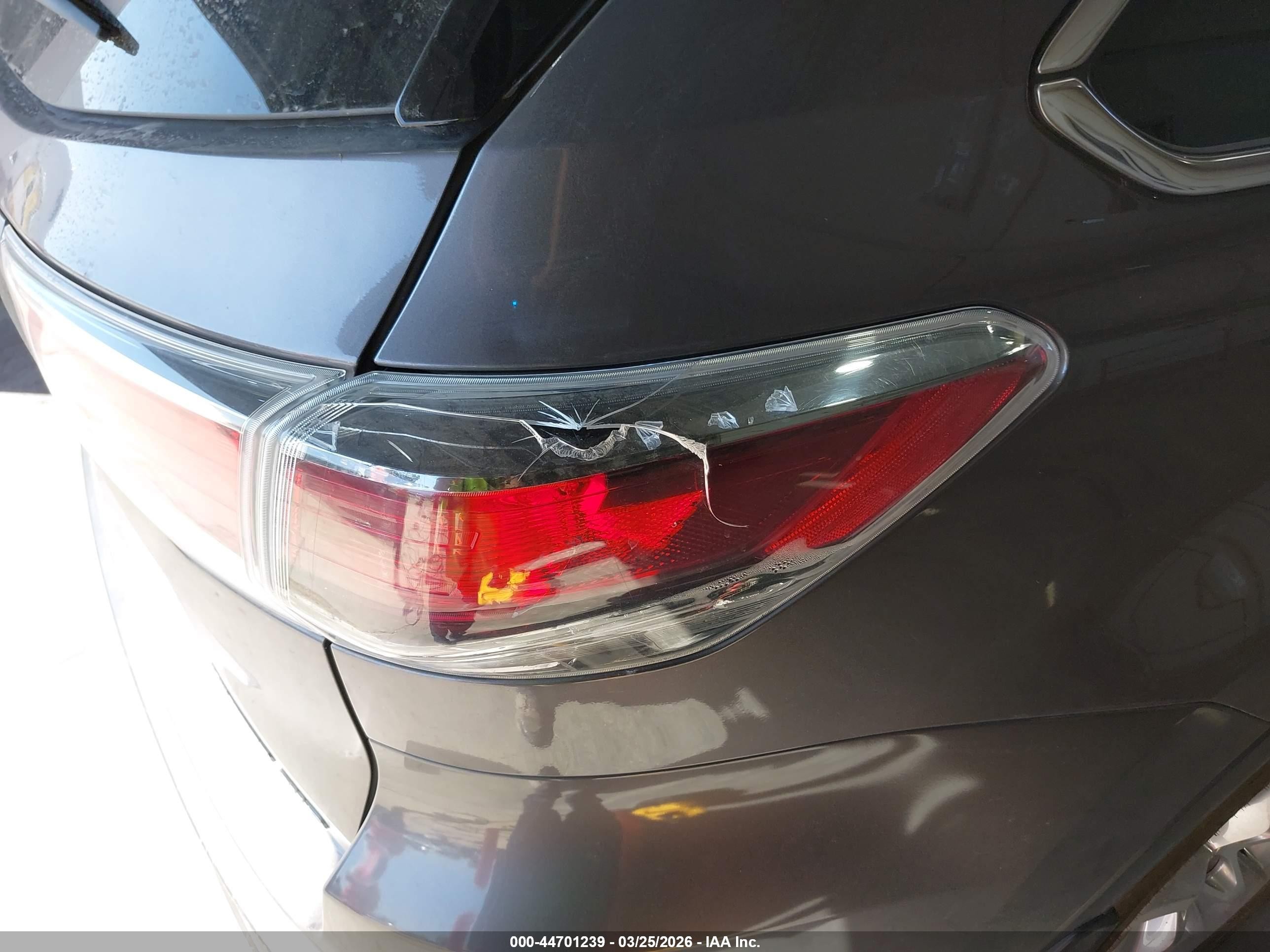 2015 Toyota Highlander Limited V6 Gray vin: 5TDDKRFH5FS124297