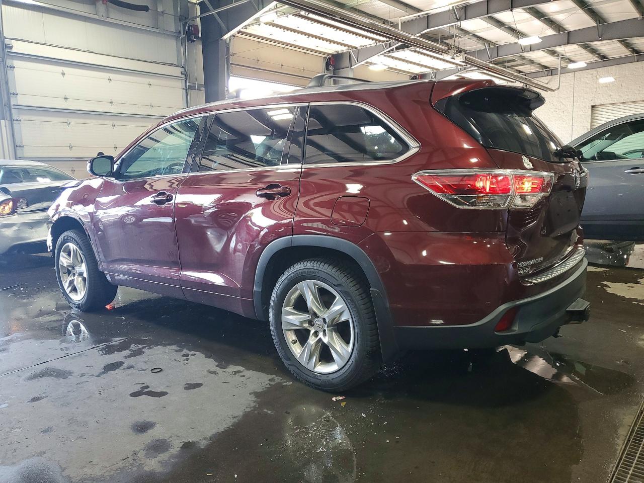 2015 Toyota Highlander Limited Burgundy vin: 5TDDKRFH5FS206904
