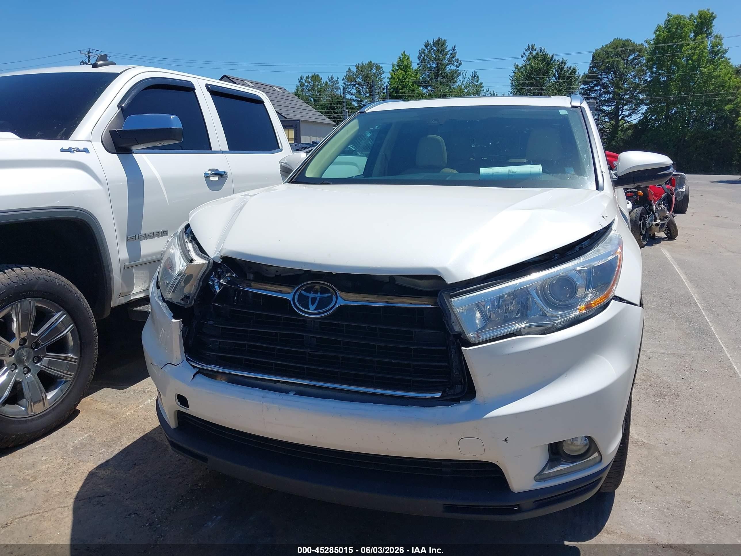 2015 Toyota Highlander Limited Platinum V6 Белый vin: 5TDDKRFH6FS129119