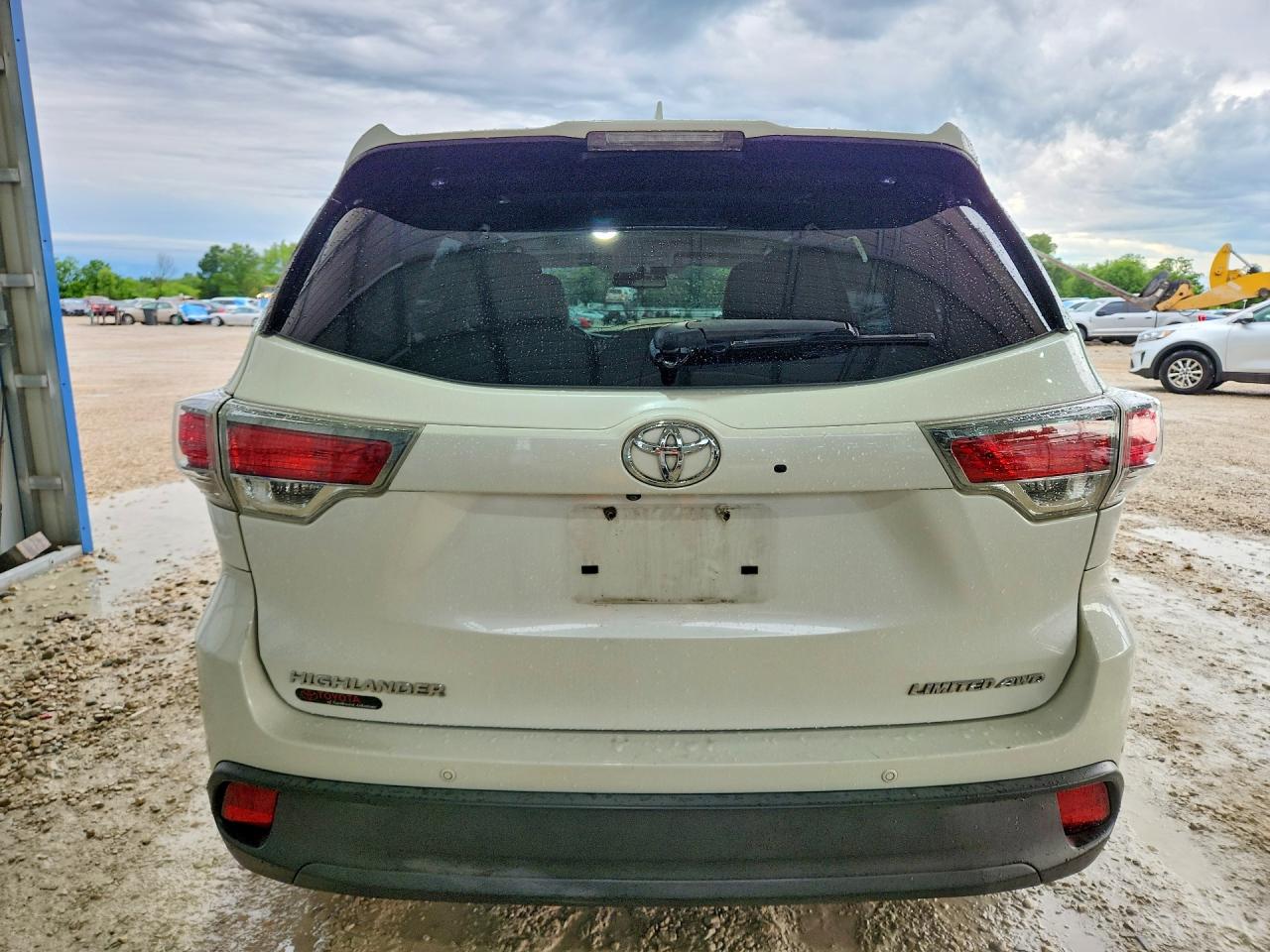 2015 Toyota Highlander Limited White vin: 5TDDKRFH6FS211125