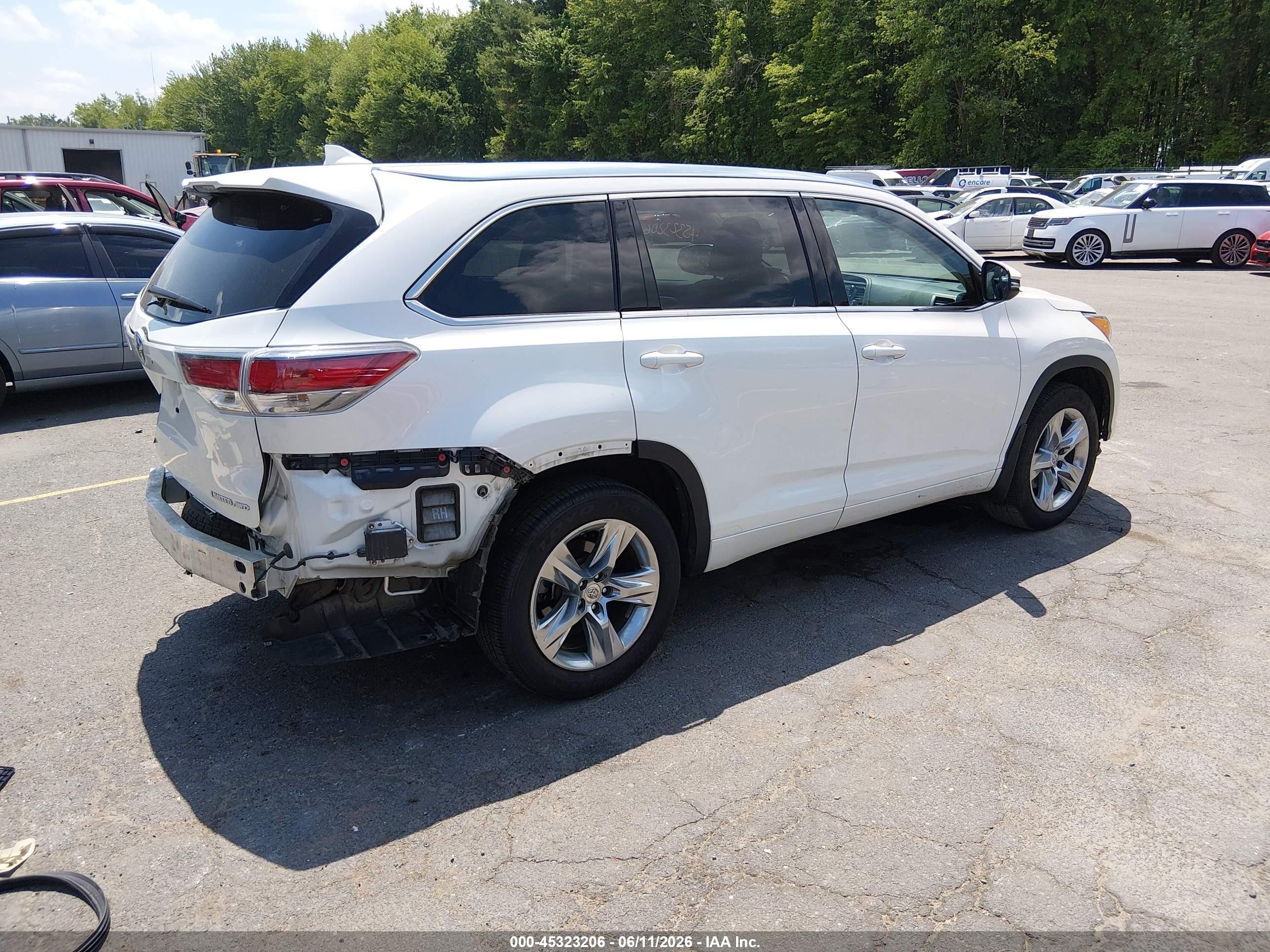 2015 Toyota Highlander Limited V6 White vin: 5TDDKRFH6FS220519