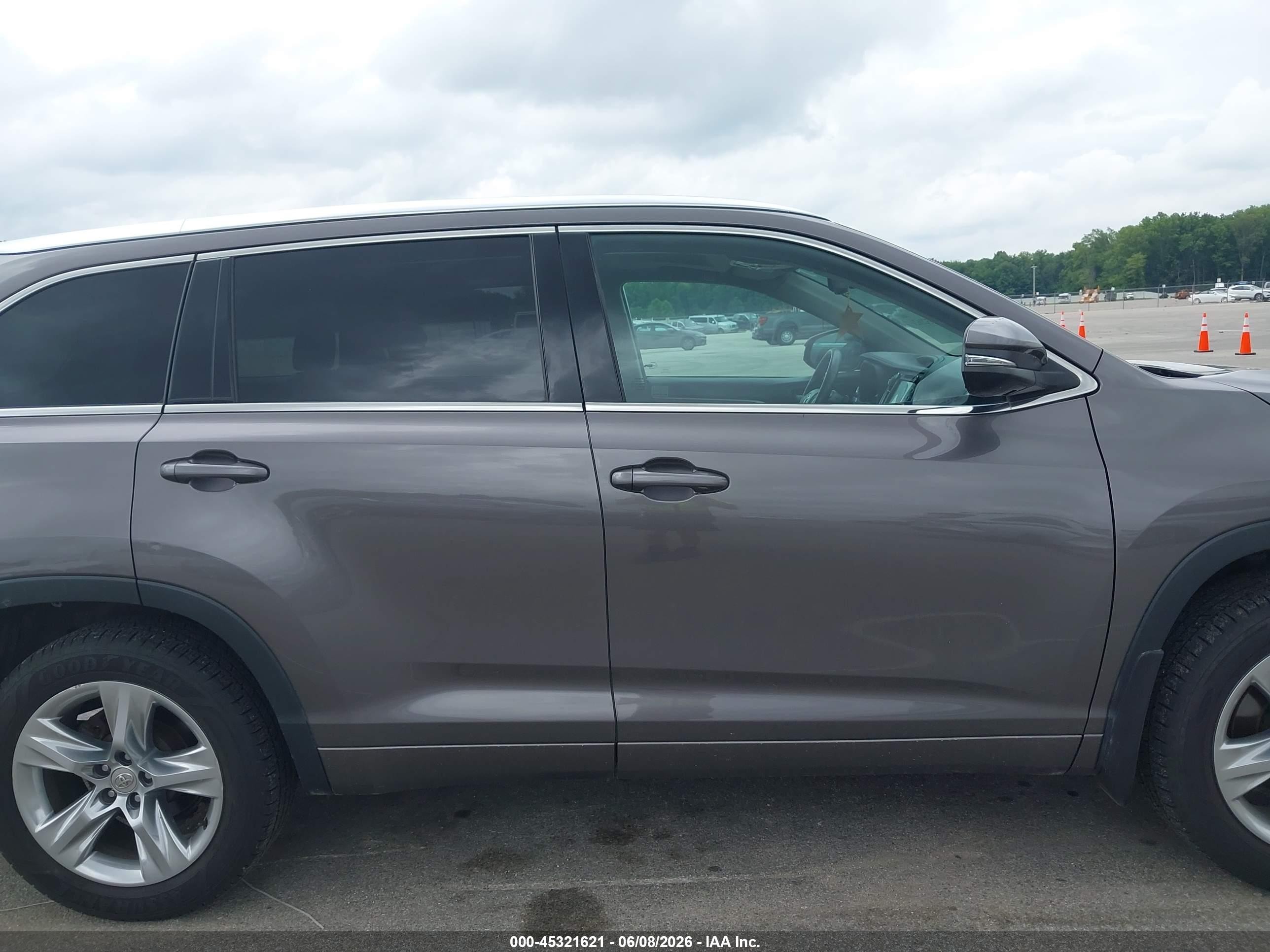 2014 Toyota Highlander Limited Platinum V6 Серый vin: 5TDDKRFH7ES053540