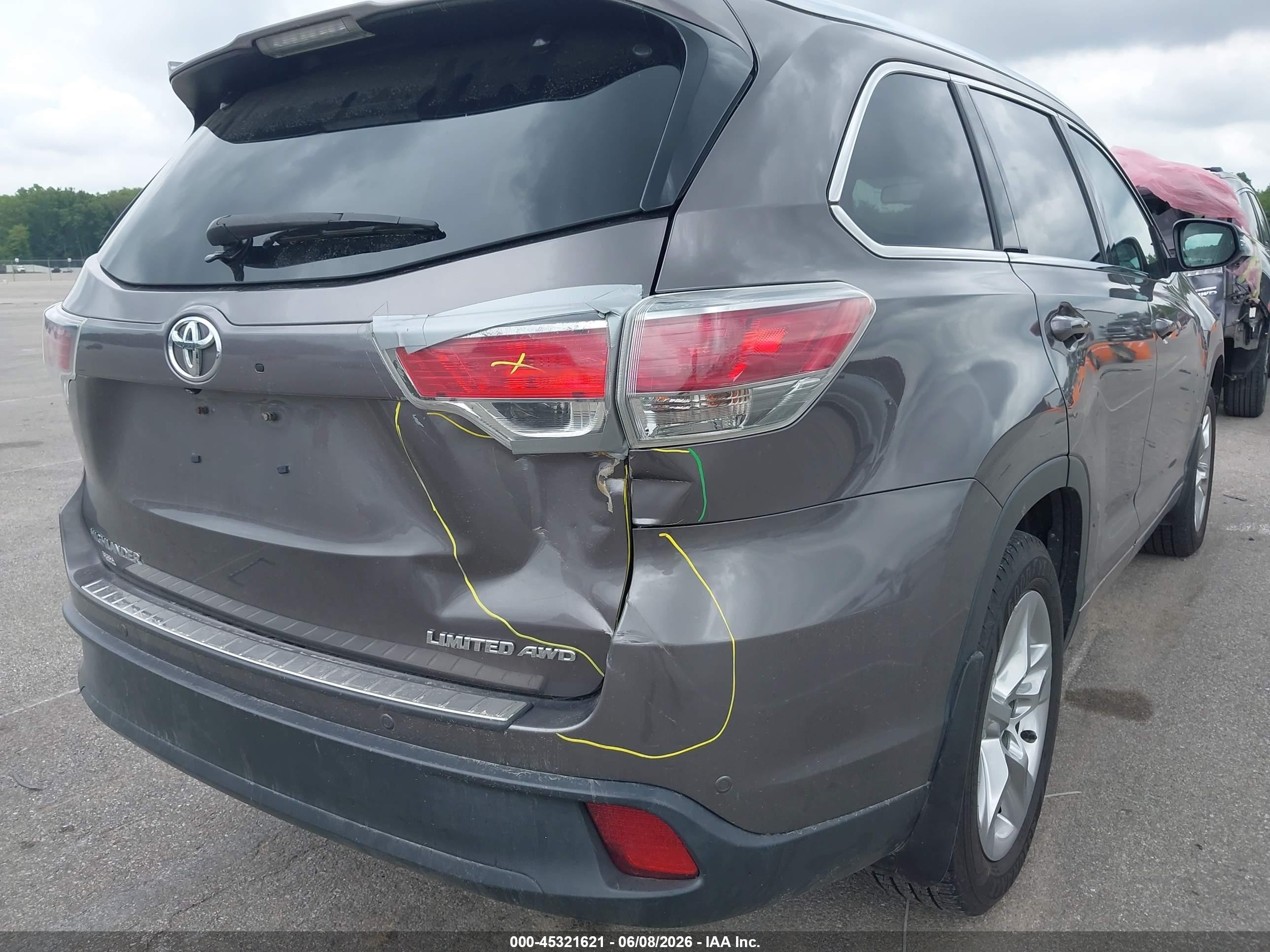 2014 Toyota Highlander Limited Platinum V6 Серый vin: 5TDDKRFH7ES053540