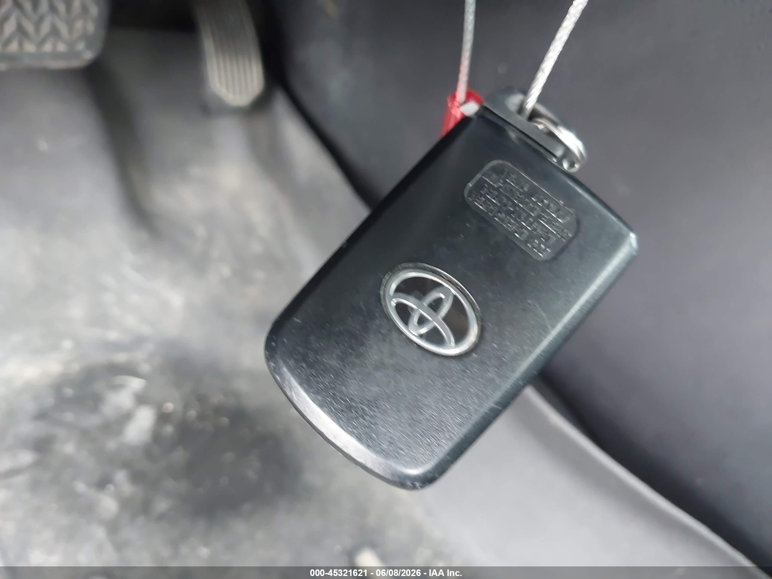 2014 Toyota Highlander Limited Platinum V6 Серый vin: 5TDDKRFH7ES053540