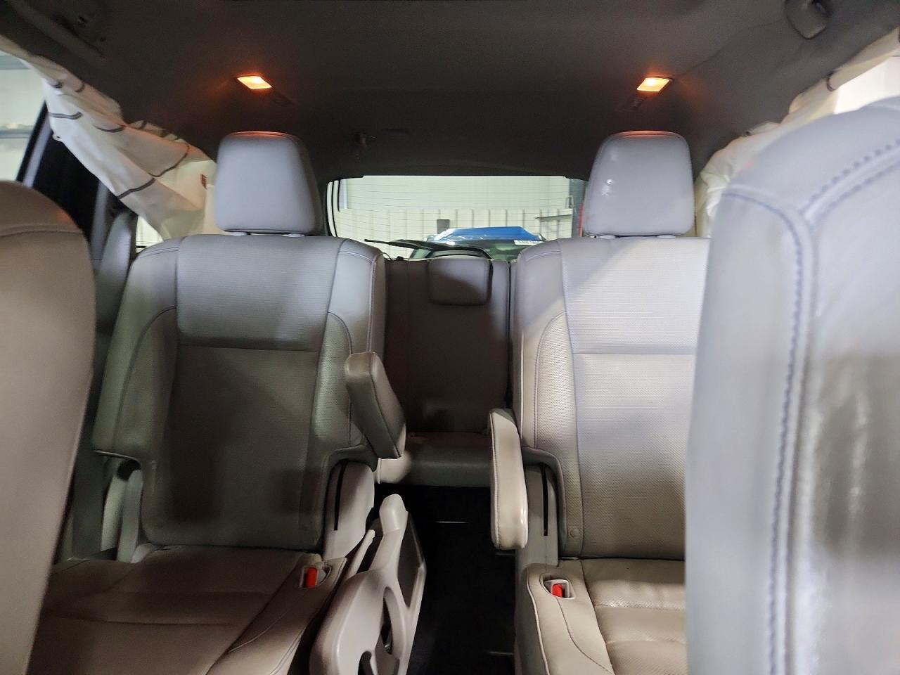 2015 Toyota Highlander Limited Platinum Gray vin: 5TDDKRFH7FS084031