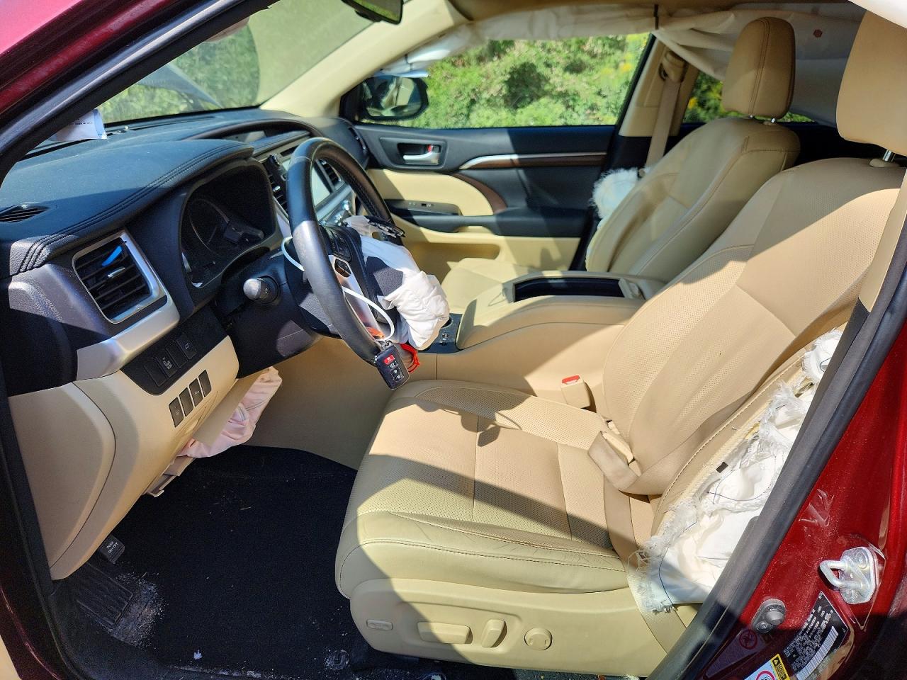 2015 Toyota Highlander Limited Maroon vin: 5TDDKRFH7FS096907