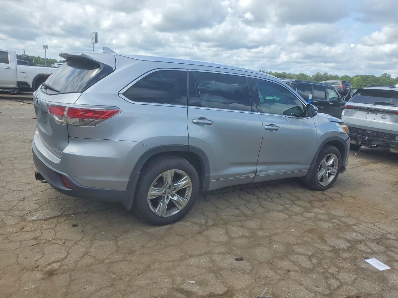 2015 Toyota Highlander Limited Silver vin: 5TDDKRFH7FS154871