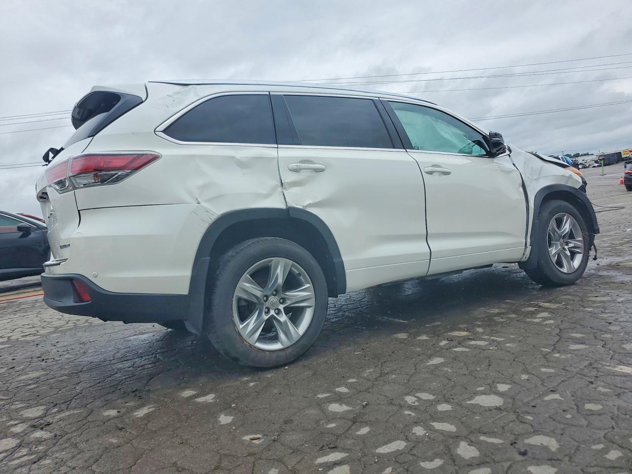 2015 Toyota Highlander Limited Platinum White vin: 5TDDKRFH7FS197302