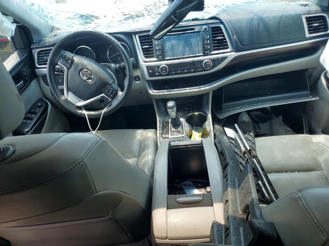 2015 Toyota Highlander Limited Platinum White vin: 5TDDKRFH7FS197302