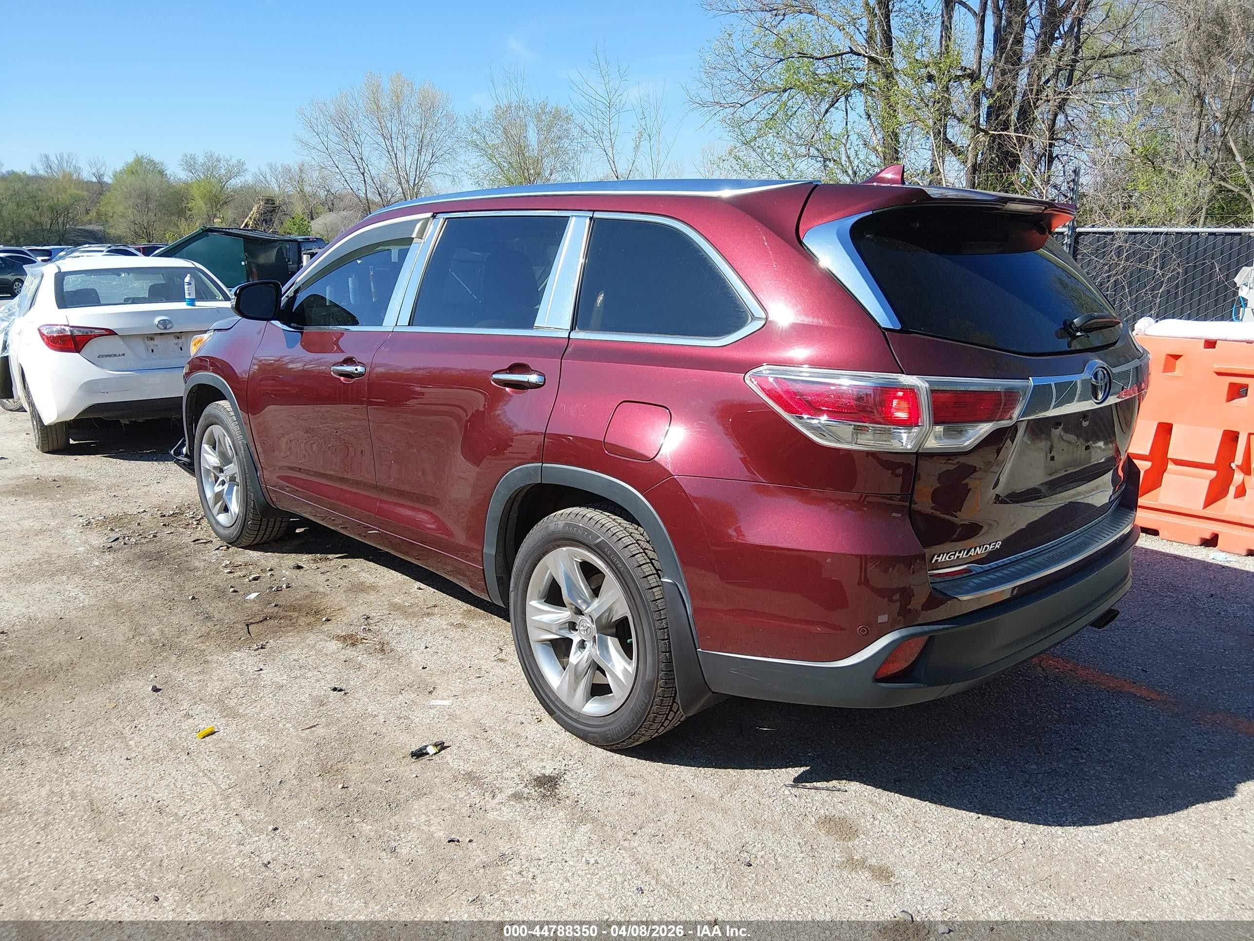 2014 Toyota Highlander Limited V6 Maroon vin: 5TDDKRFH8ES006131