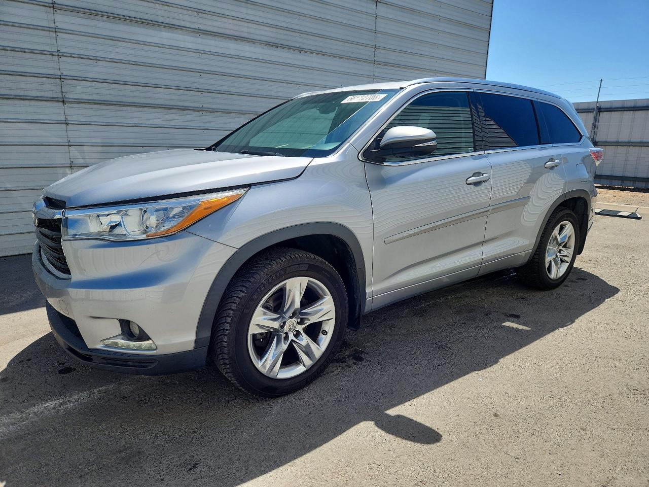 2015 Toyota Highlander Limited Silver vin: 5TDDKRFH8FS088881