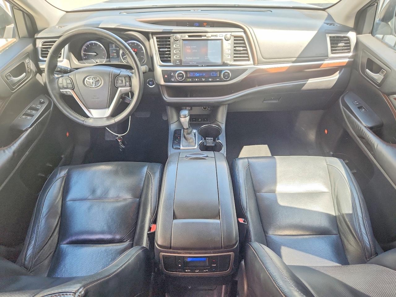 2015 Toyota Highlander Limited Silver vin: 5TDDKRFH8FS088881