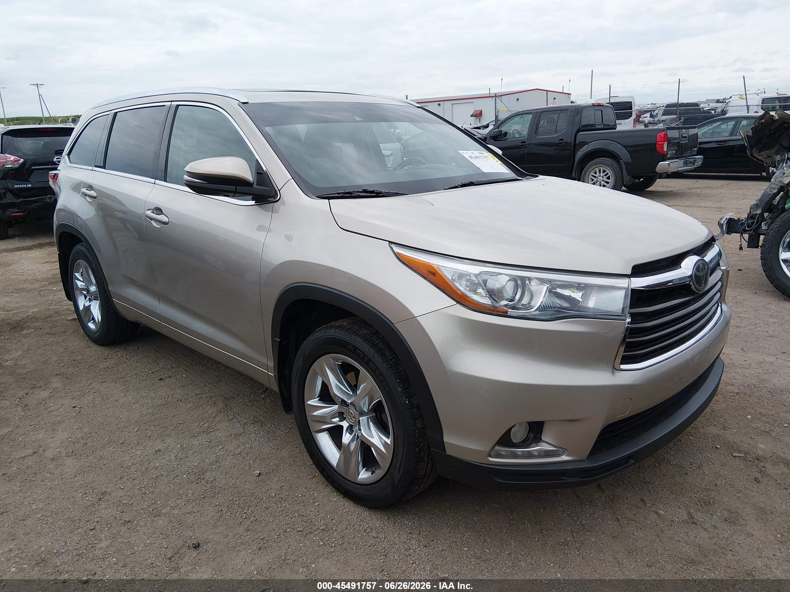 2015 Toyota Highlander Limited Platinum V6 Gold vin: 5TDDKRFH9FS074407