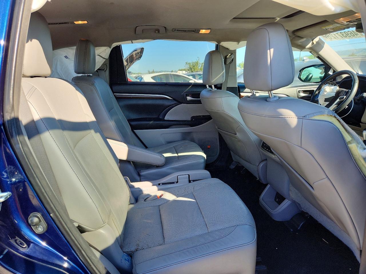 2015 Toyota Highlander Limited Blue vin: 5TDDKRFH9FS143824
