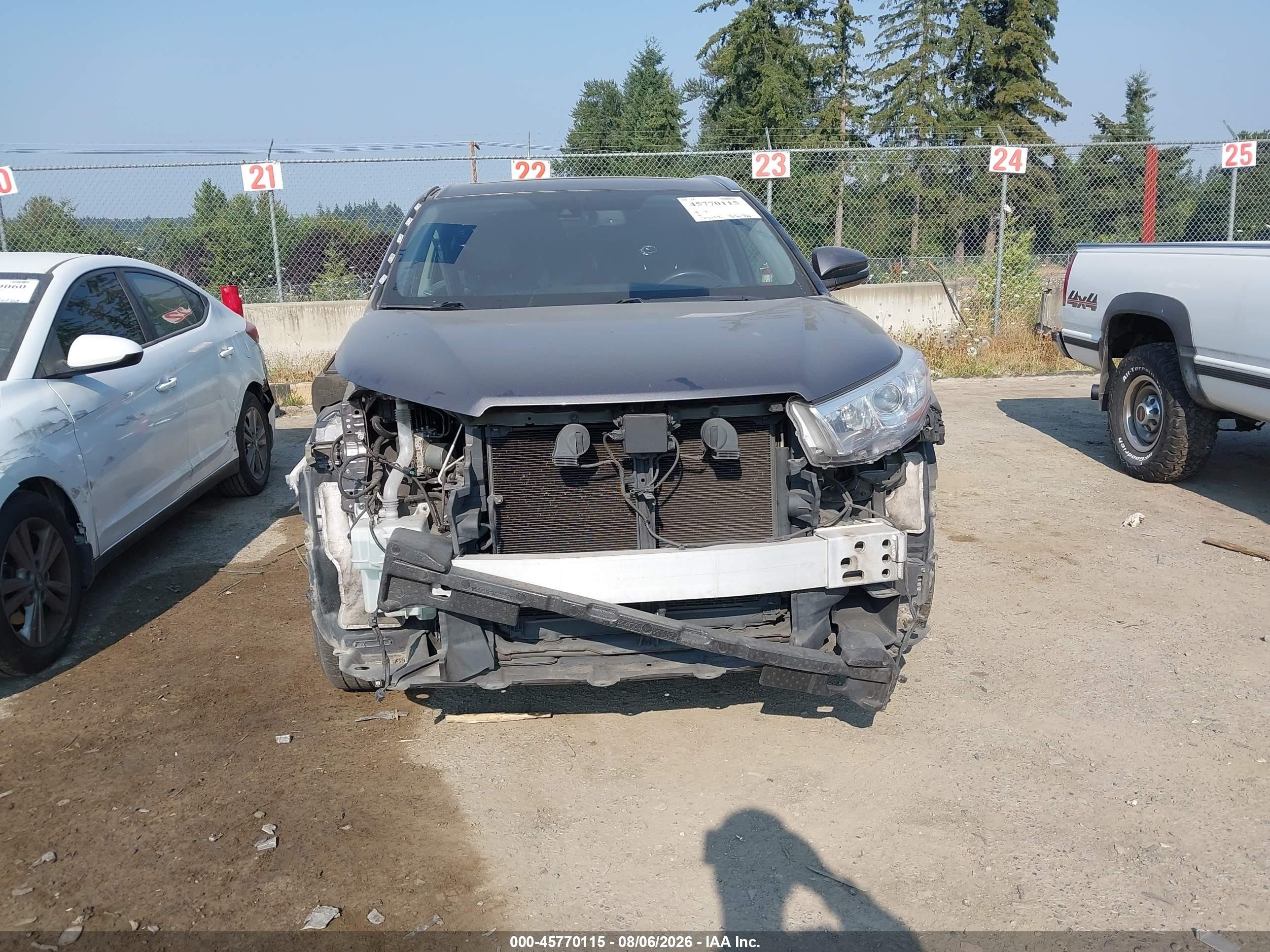 2015 Toyota Highlander Limited Platinum V6 Серый vin: 5TDDKRFH9FS148618