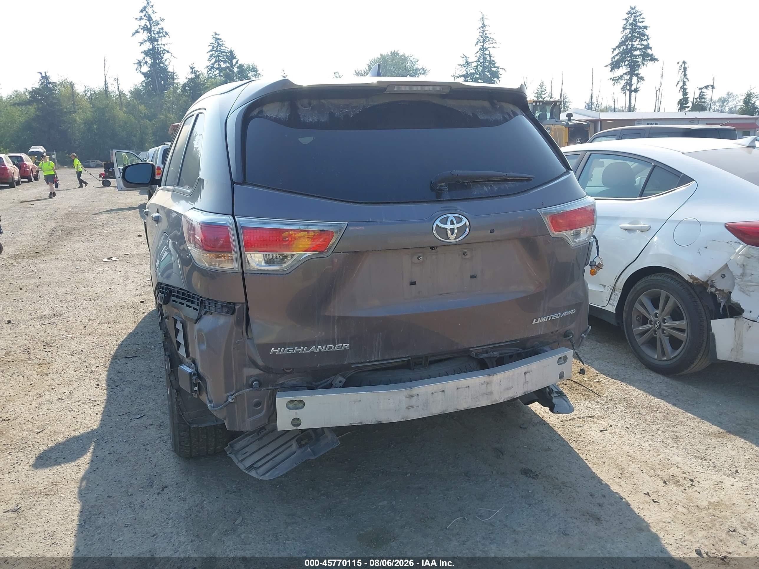 2015 Toyota Highlander Limited Platinum V6 Серый vin: 5TDDKRFH9FS148618