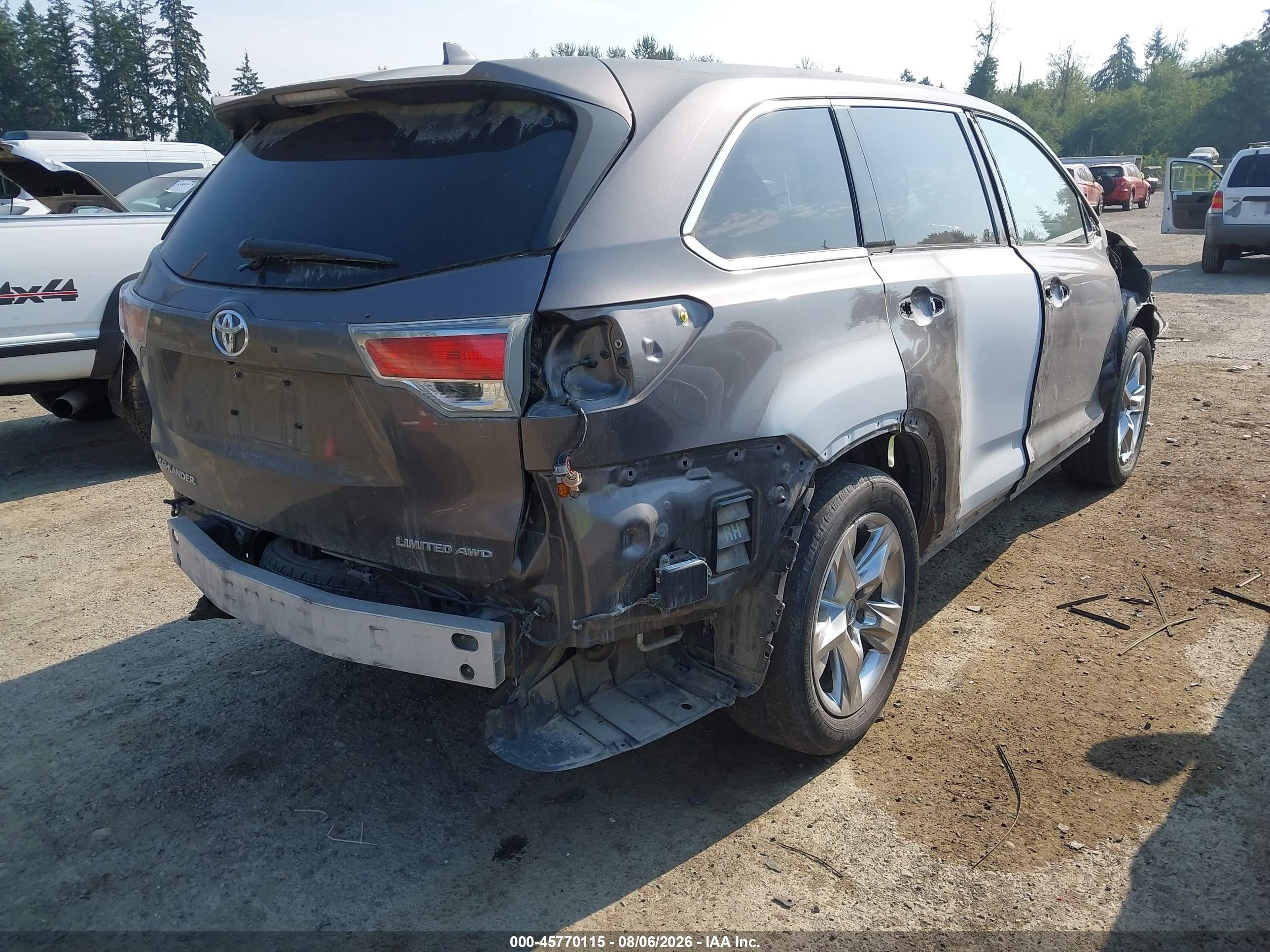2015 Toyota Highlander Limited Platinum V6 Серый vin: 5TDDKRFH9FS148618