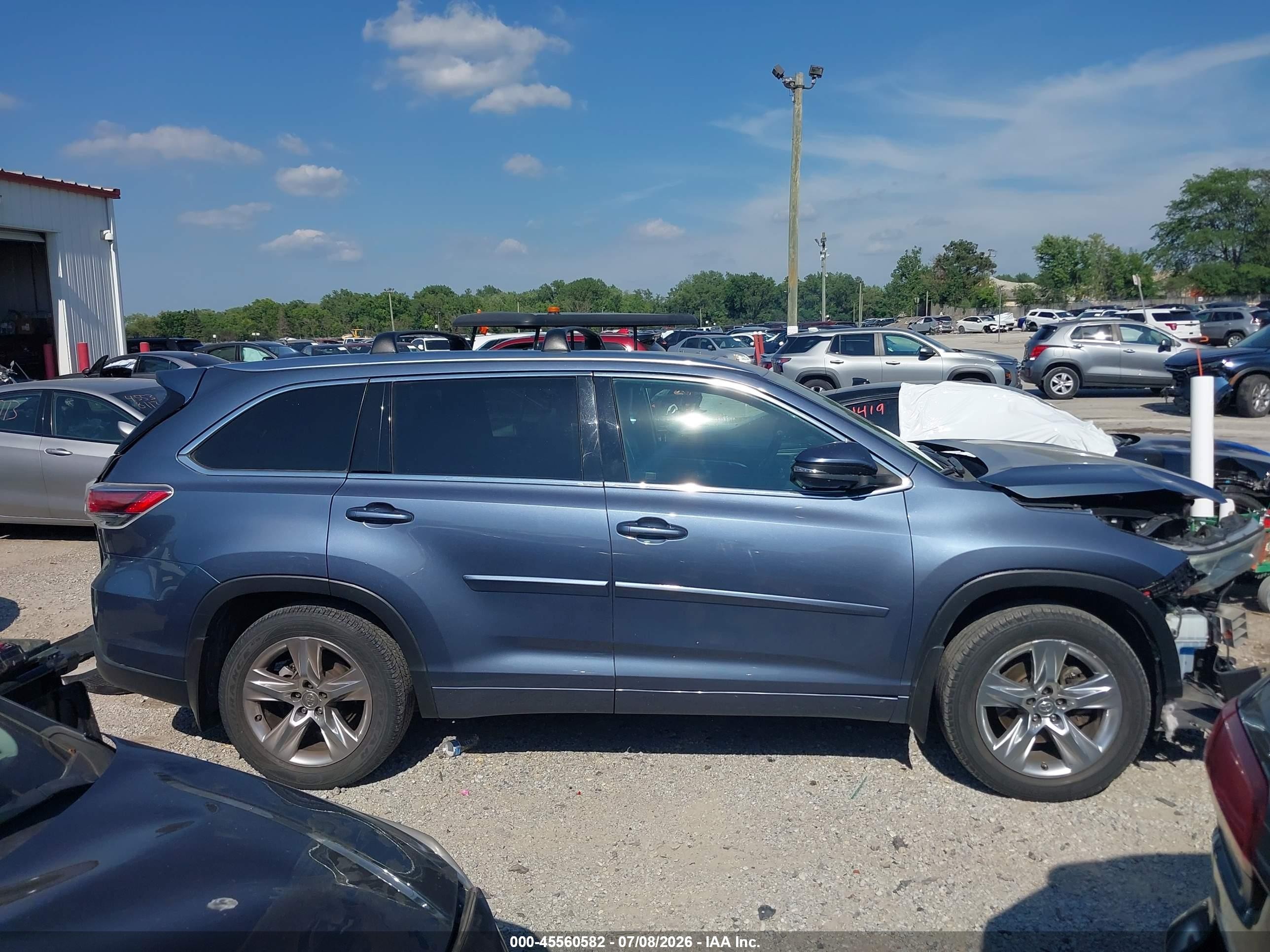 2015 Toyota Highlander Limited Platinum V6 Blue vin: 5TDDKRFH9FS184521