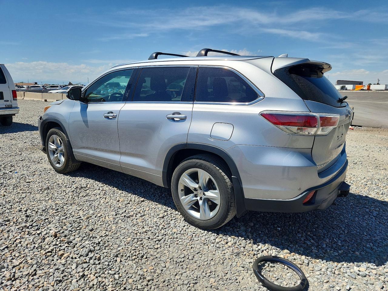 2015 Toyota Highlander Limited Silver vin: 5TDDKRFH9FS188665