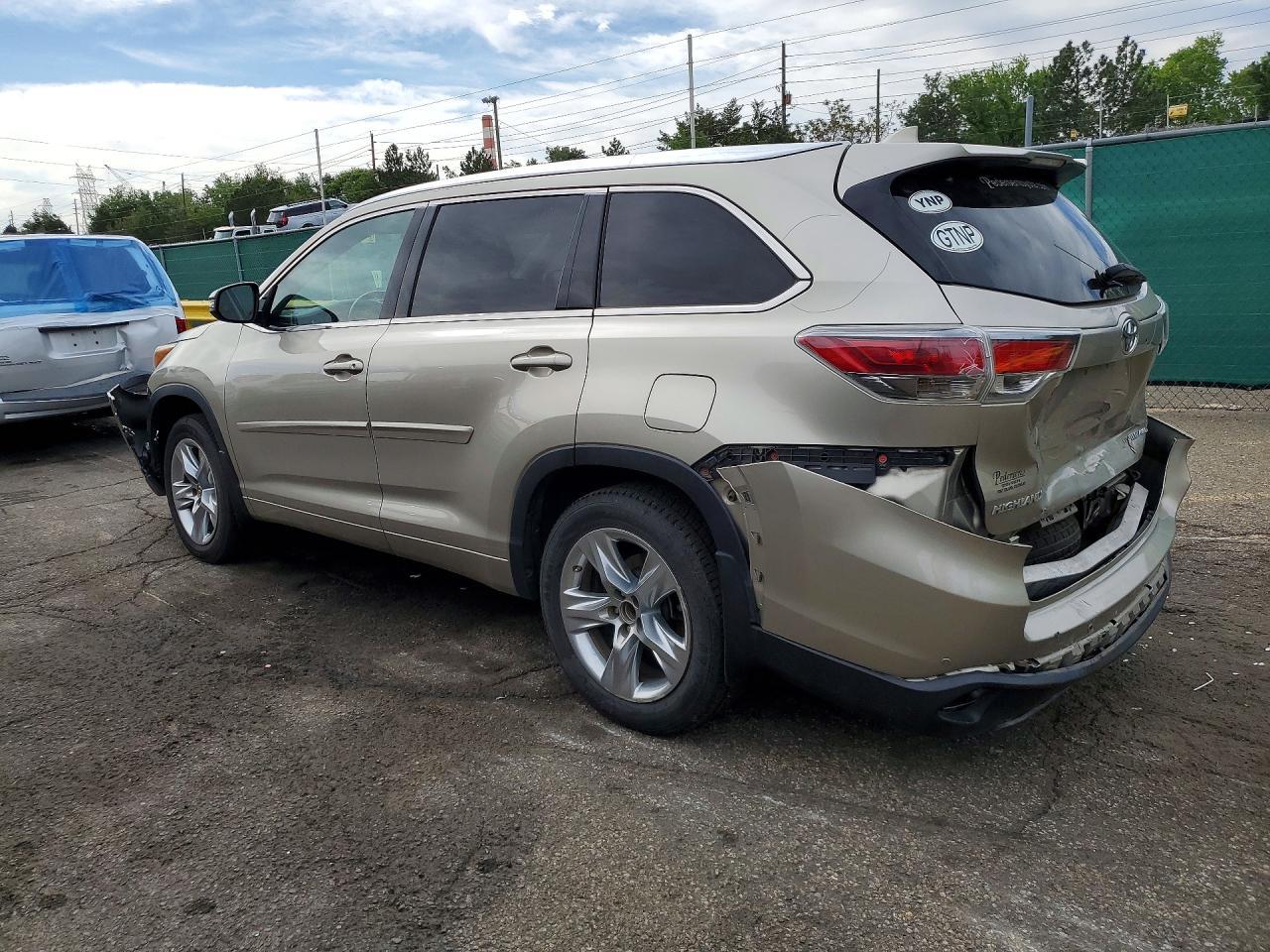 2015 Toyota Highlander Limited Silver vin: 5TDDKRFH9FS208137