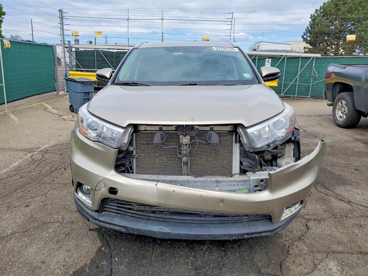 2015 Toyota Highlander Limited Silver vin: 5TDDKRFH9FS208137