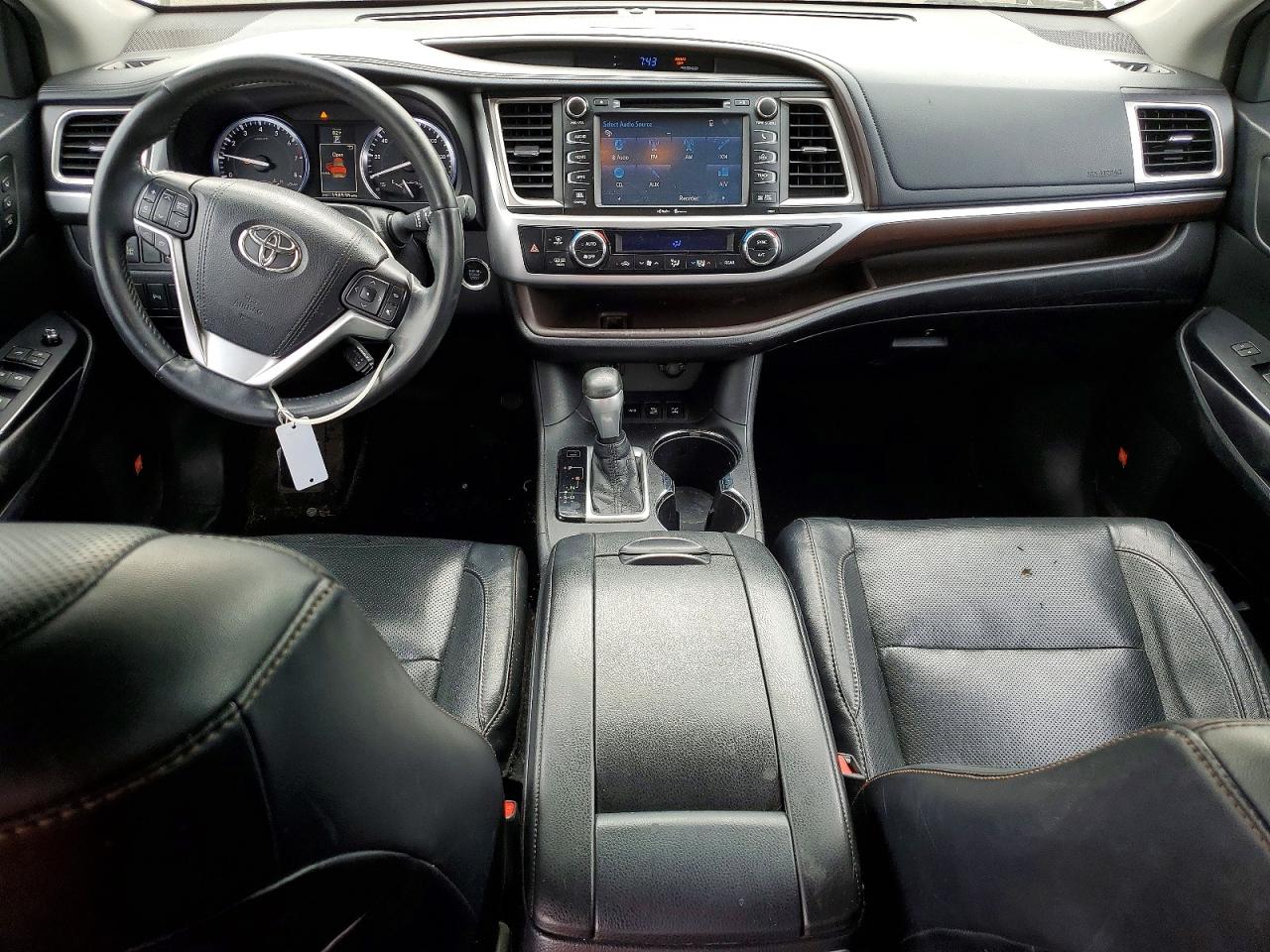 2015 Toyota Highlander Limited Silver vin: 5TDDKRFH9FS208137