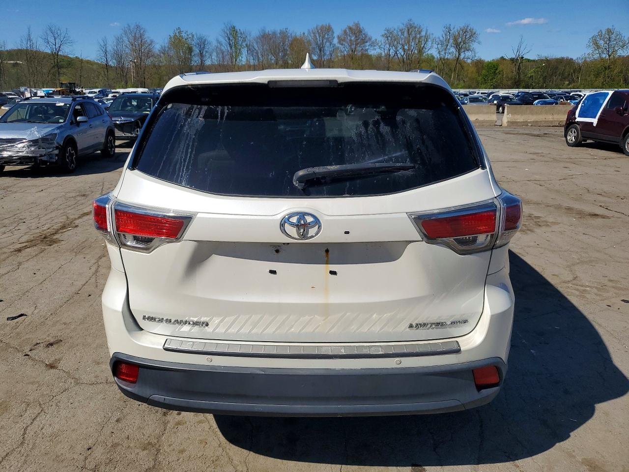 2014 Toyota Highlander Limited Белый vin: 5TDDKRFHXES010374