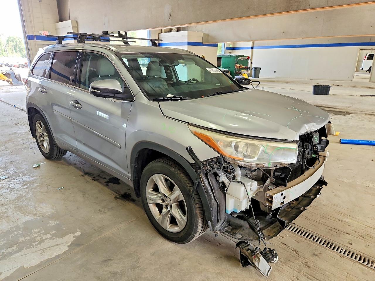 2014 Toyota Highlander Limited Серебряный vin: 5TDDKRFHXES068923