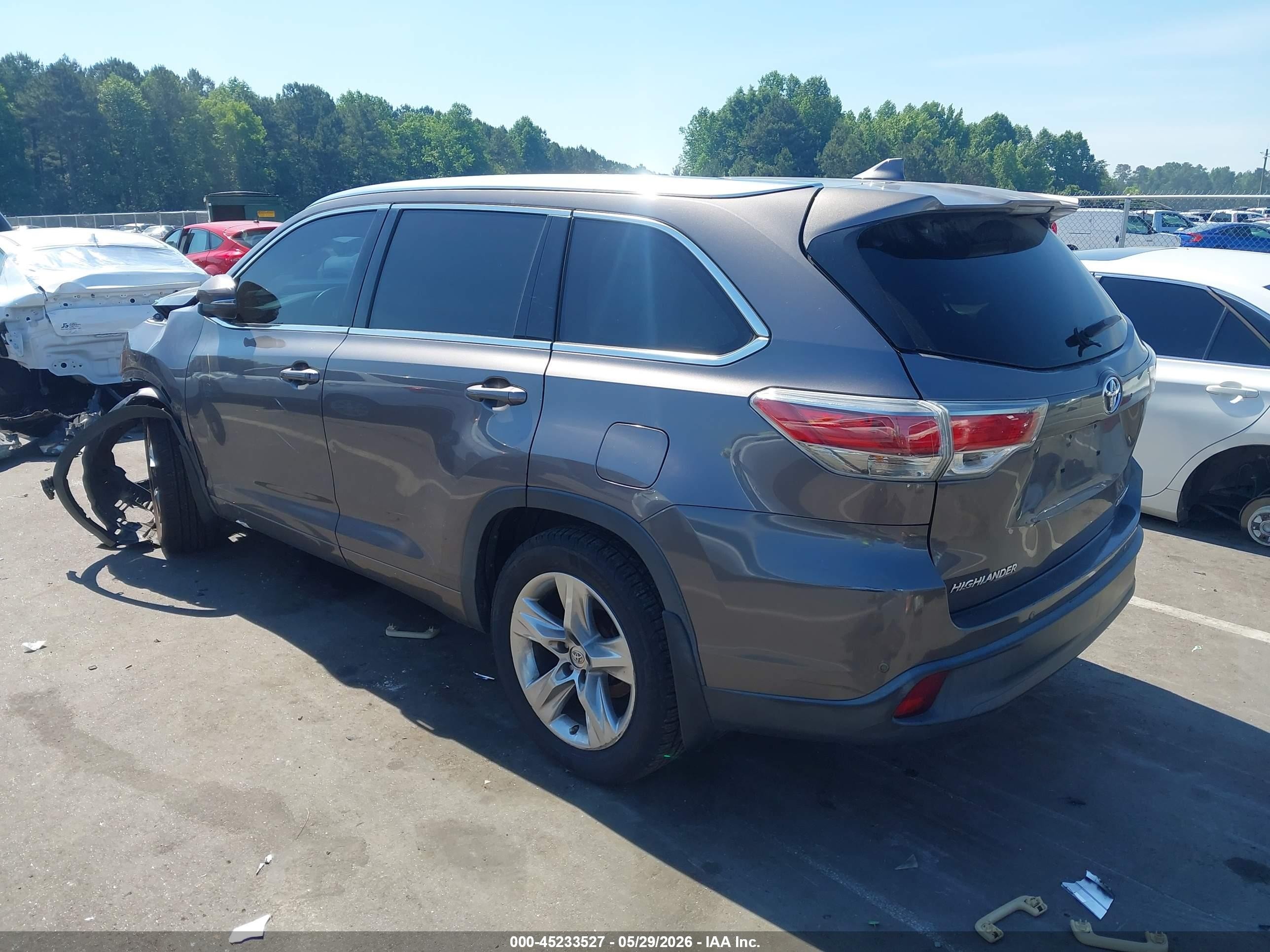 2015 Toyota Highlander Limited Platinum V6 Gray vin: 5TDDKRFHXFS082287