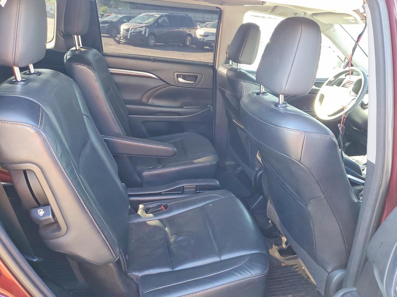 2015 Toyota Highlander Limited Red vin: 5TDDKRFHXFS201214