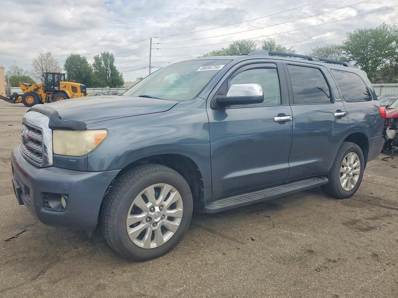 2010 Toyota Sequoia Platinum Серый vin: 5TDDW5G13AS037490