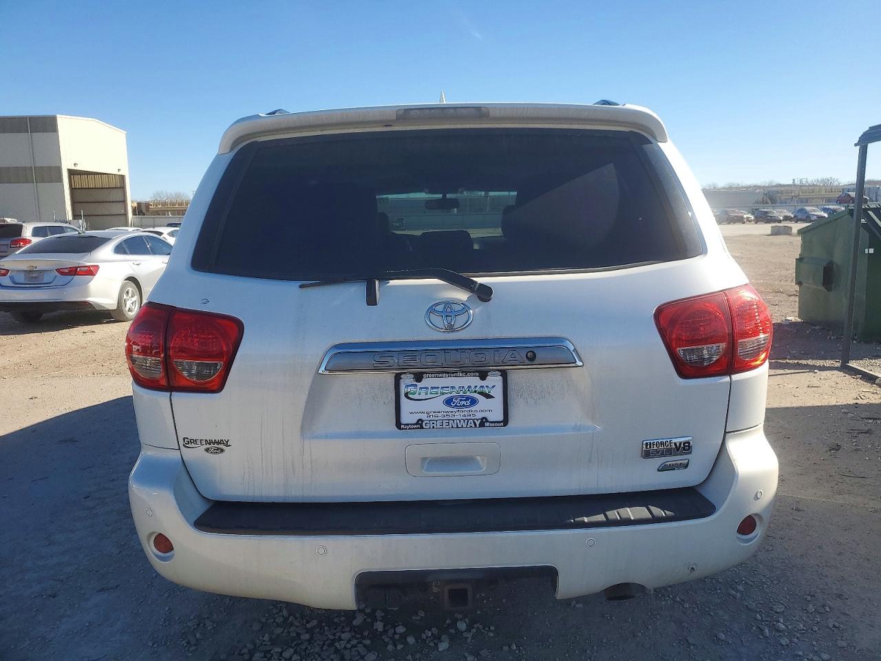 2013 Toyota Sequoia Platinum White vin: 5TDDW5G13DS085480