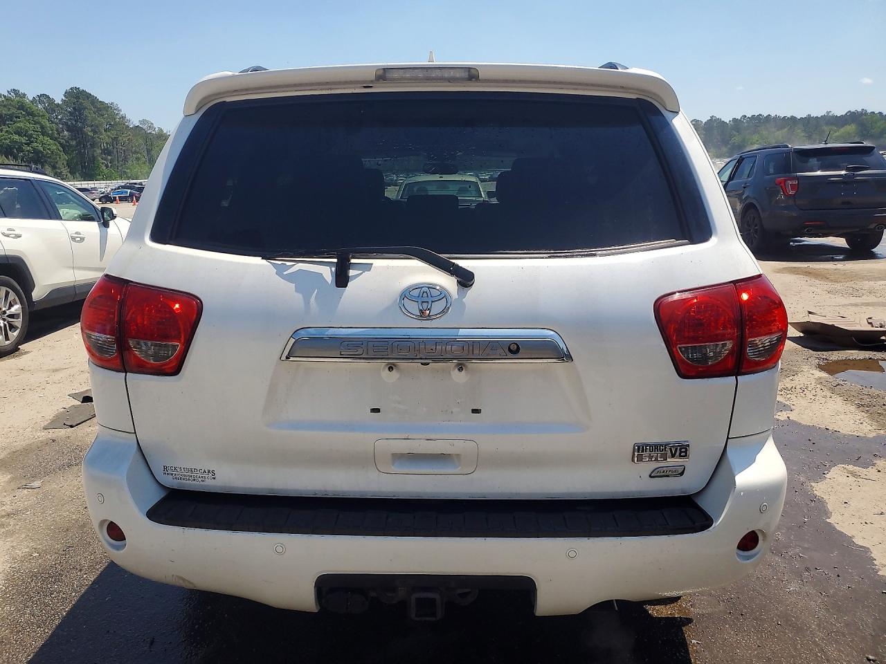 2012 Toyota Sequoia Platinum White vin: 5TDDW5G14CS059792