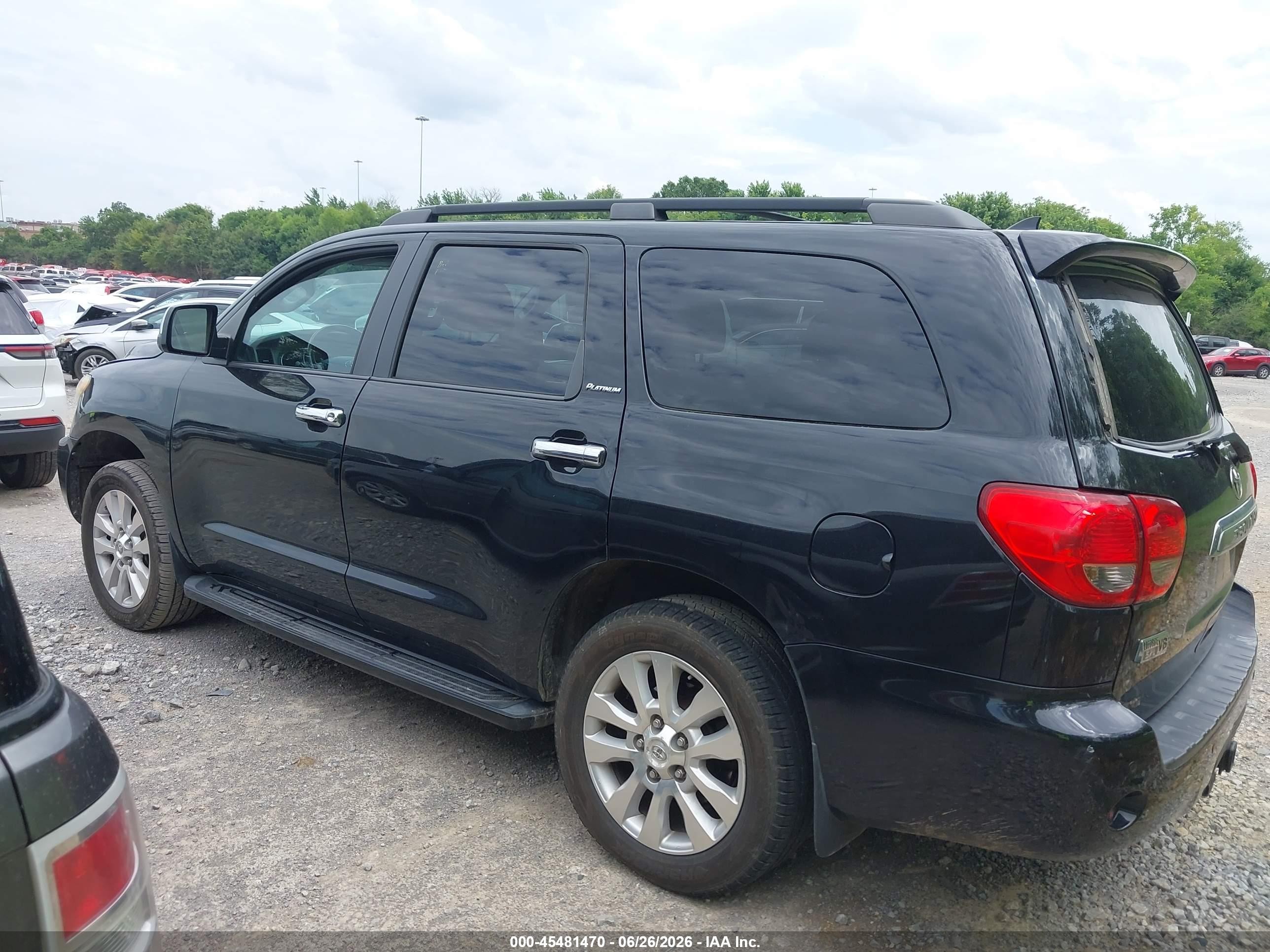 2012 Toyota Sequoia Platinum 5.7l V8 Black vin: 5TDDW5G14CS067570