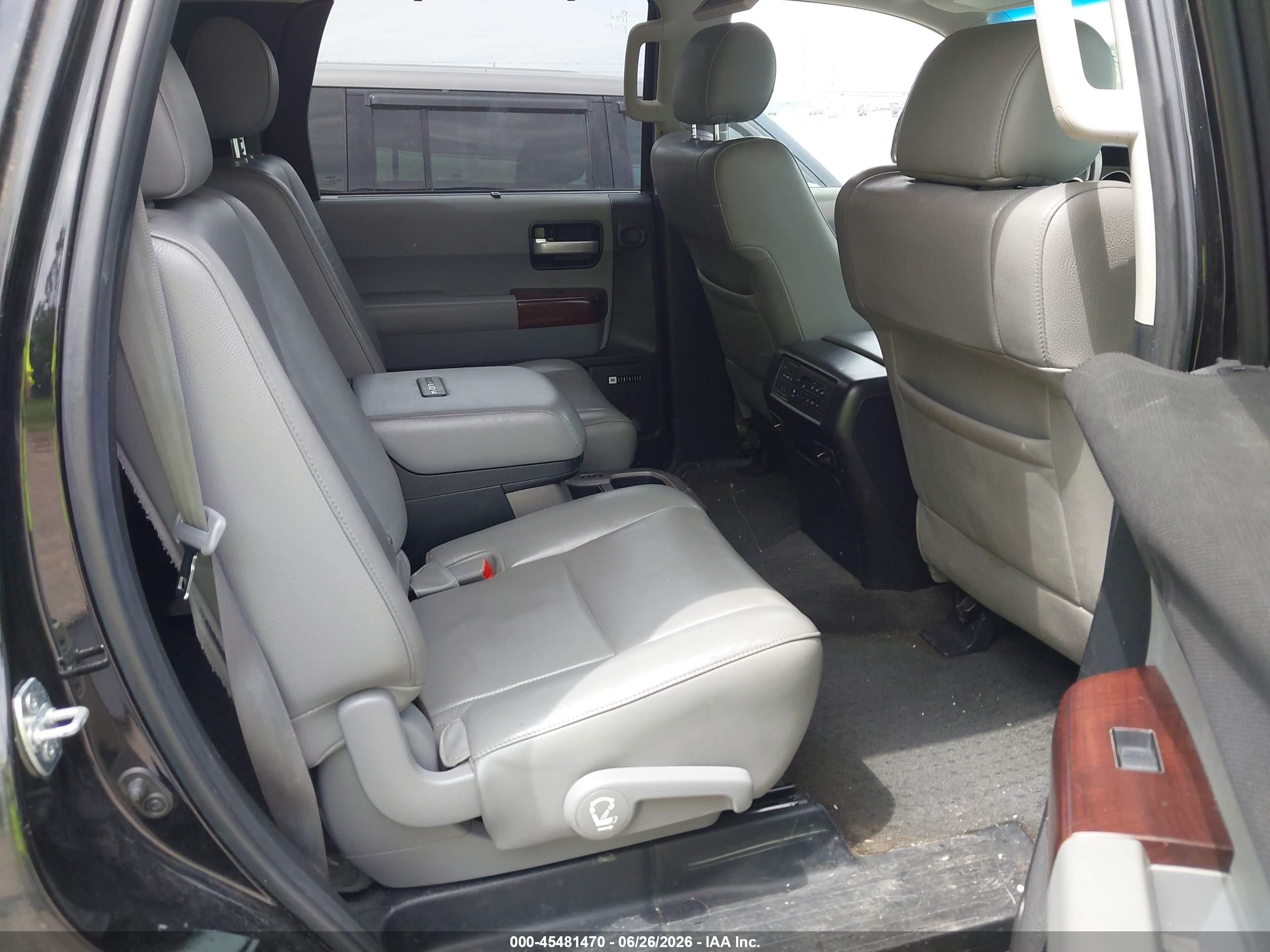 2012 Toyota Sequoia Platinum 5.7l V8 Black vin: 5TDDW5G14CS067570