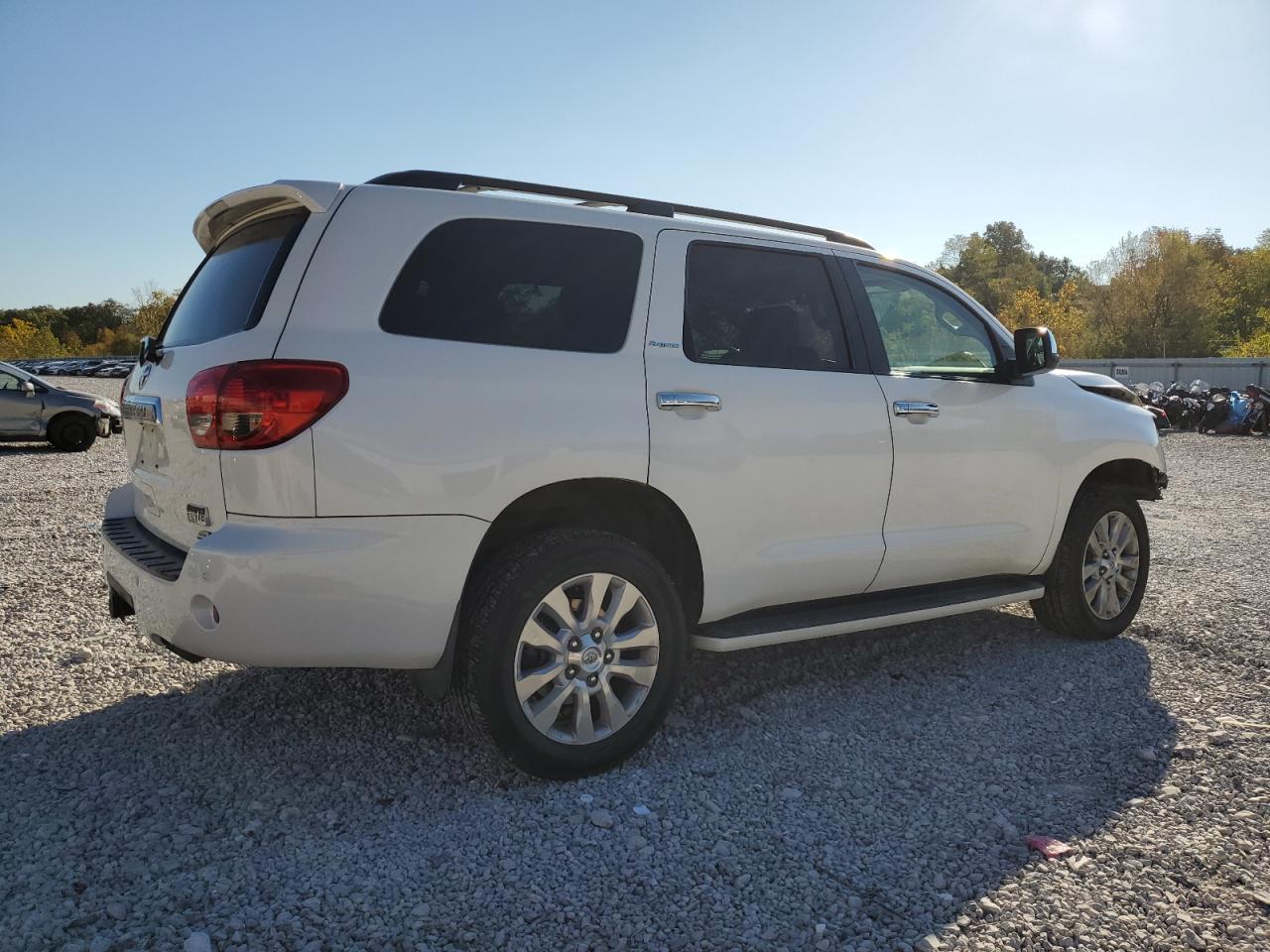 2014 Toyota Sequoia Platinum Белый vin: 5TDDW5G14ES092312