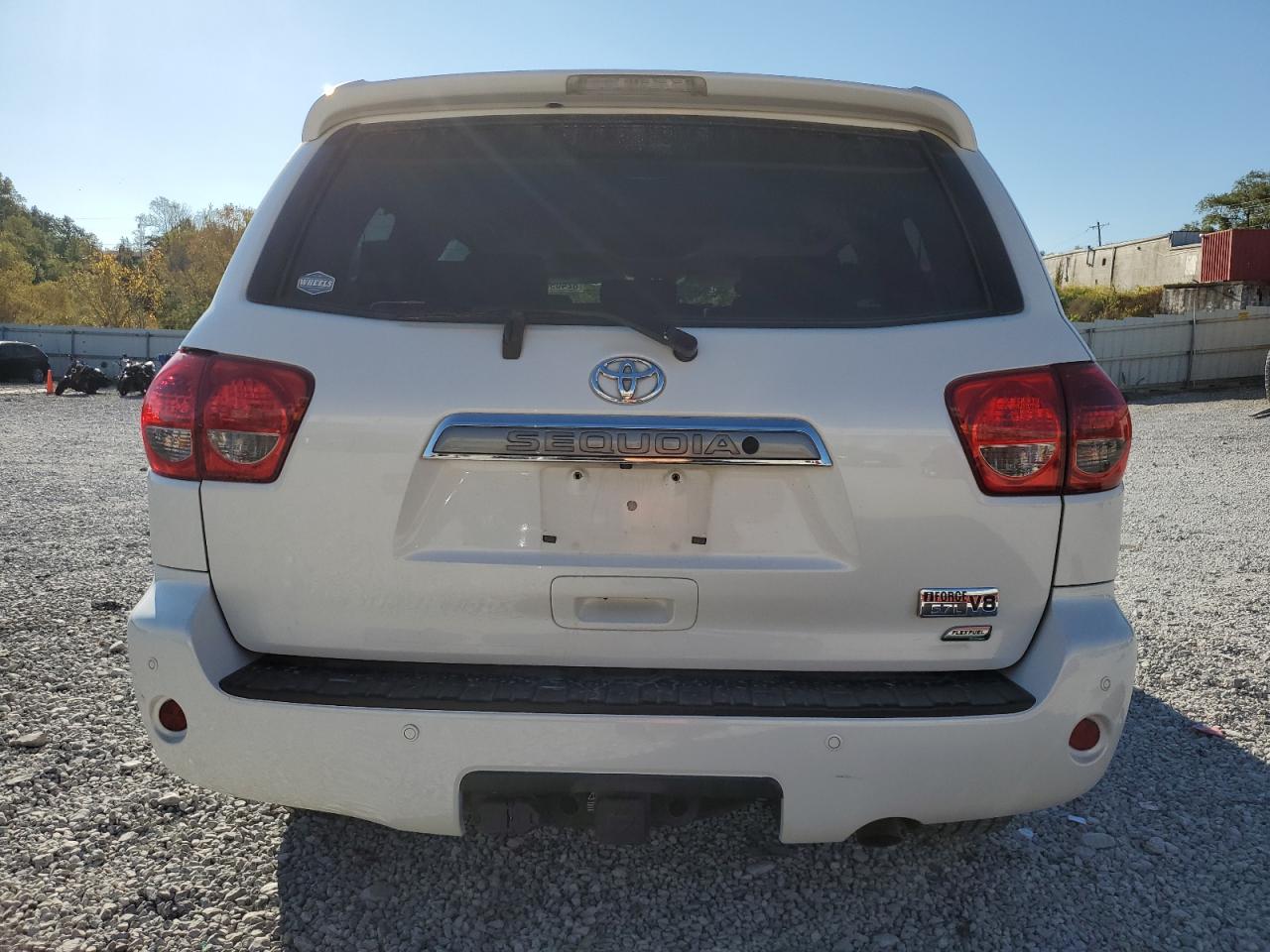 2014 Toyota Sequoia Platinum Белый vin: 5TDDW5G14ES092312