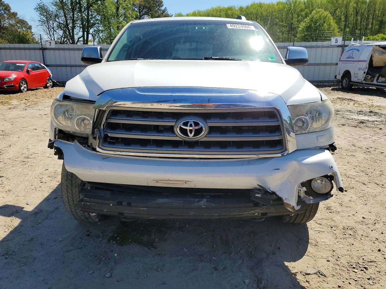 2015 Toyota Sequoia Platinum White vin: 5TDDW5G14FS117453