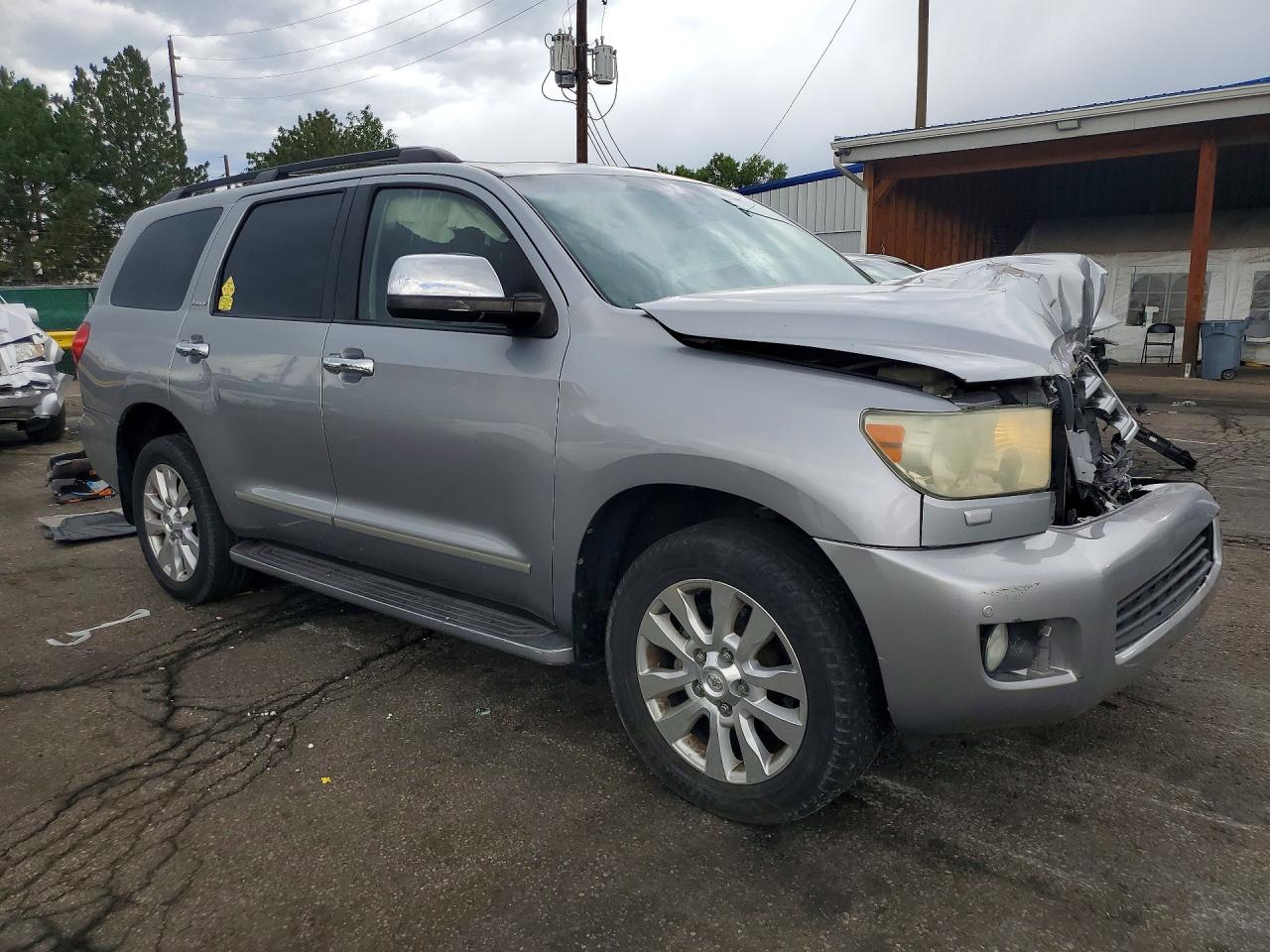 2010 Toyota Sequoia Platinum Gray vin: 5TDDW5G16AS032249